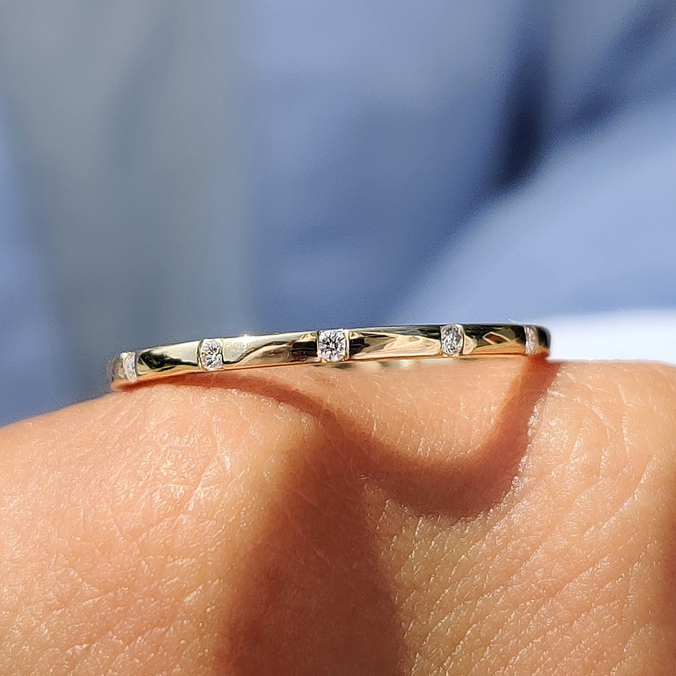 Yellow Gold Wedding Band - Round Diamond