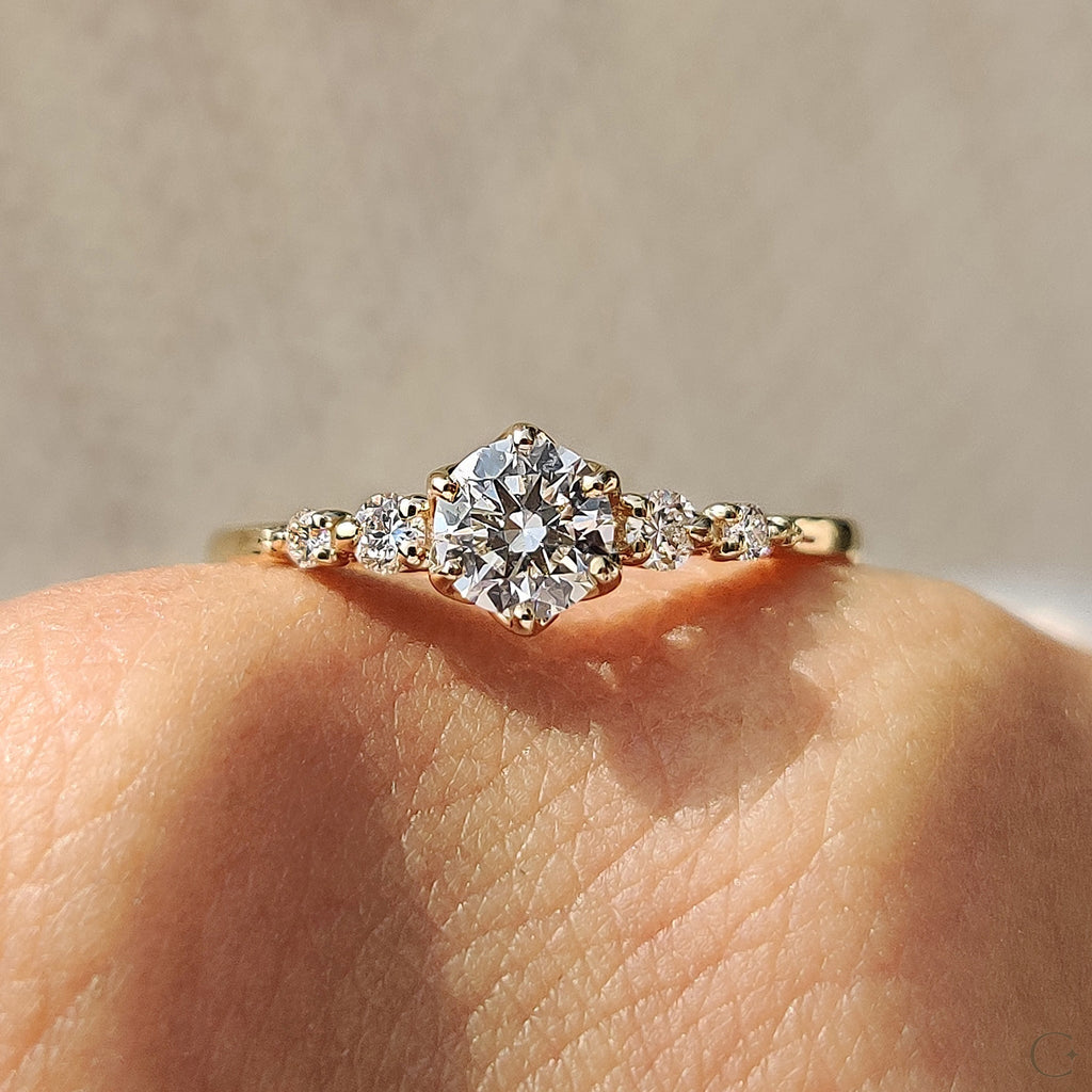Round Cut 5 Stone Diamond Ring
