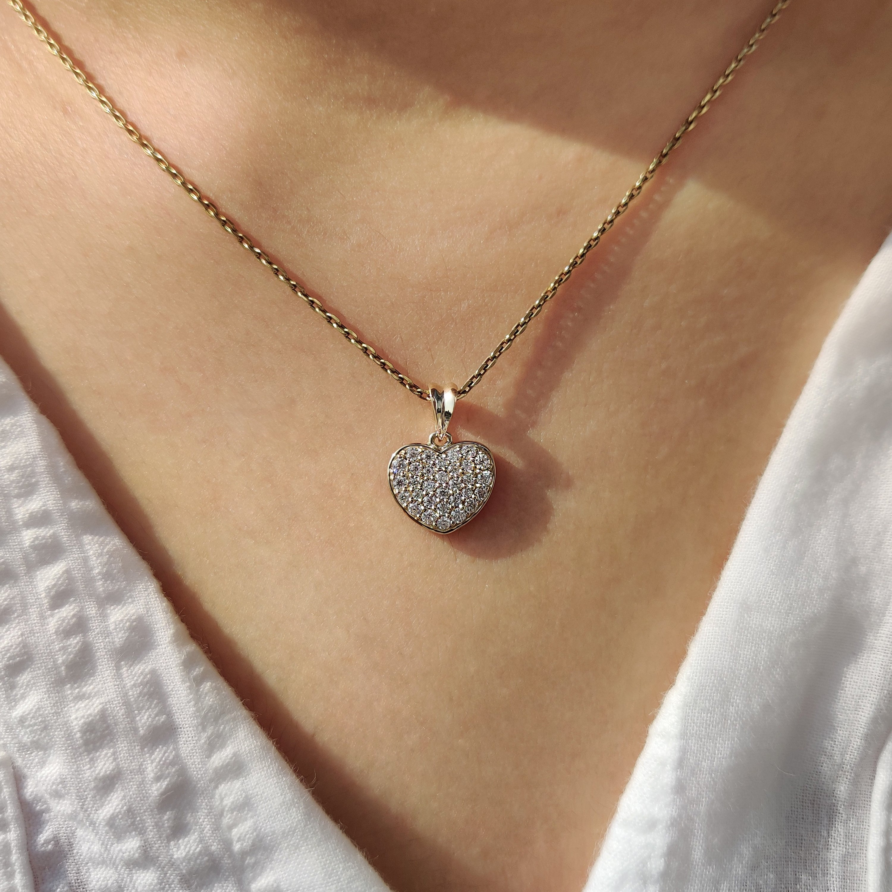 Round Diamond Heart Shape Pendant