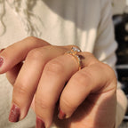Round Diamond Ring with Side Stone