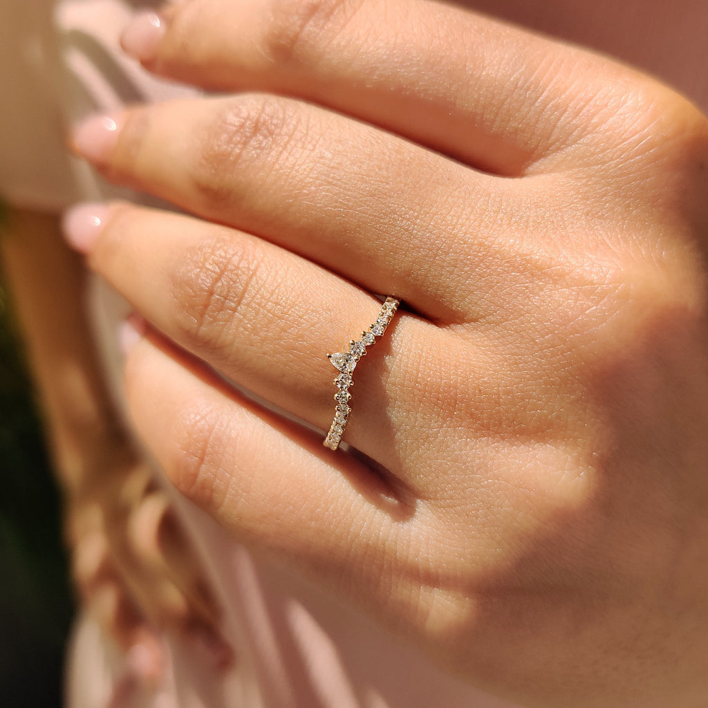 Pear And Round Cut Curved Wedding Band Yellow Gold
