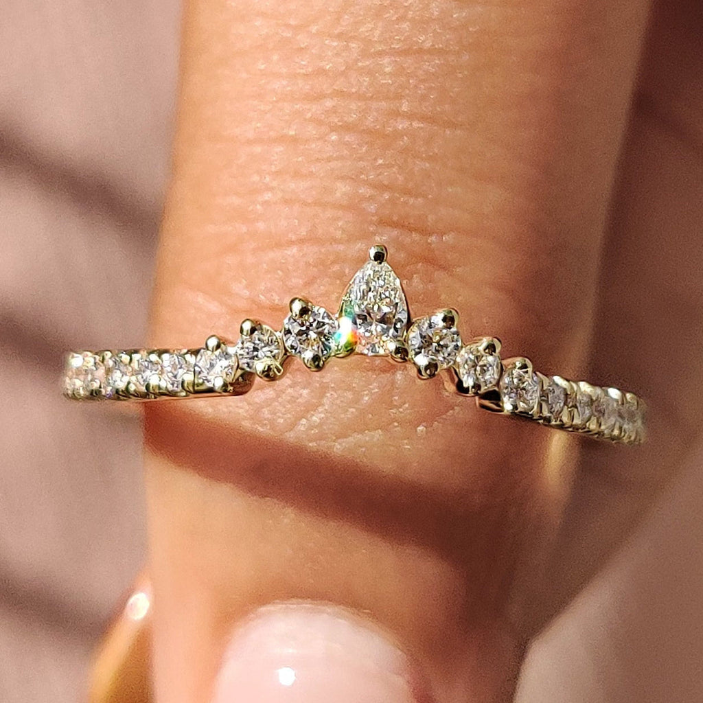 Pear And Round Cut Curved Wedding Band Yellow Gold