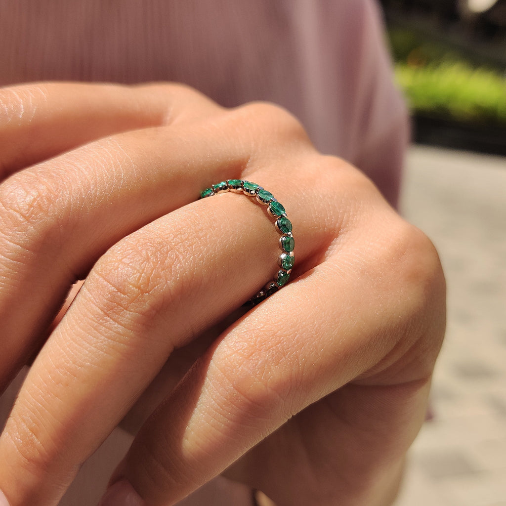 Light Green Round Gemstone Eternity Band In Shaped Prong Style