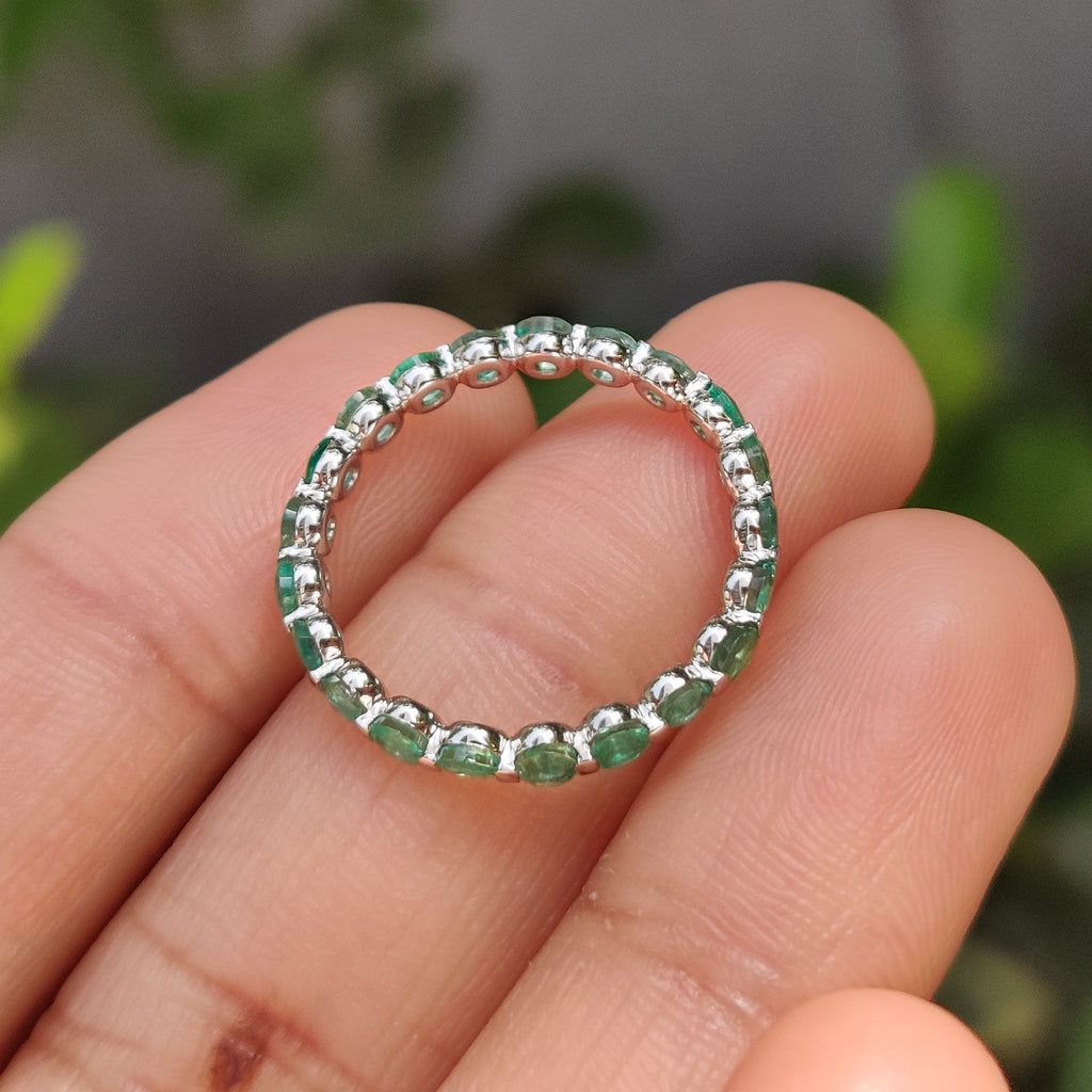 Light Green Round Gemstone Eternity Band In Shaped Prong Style