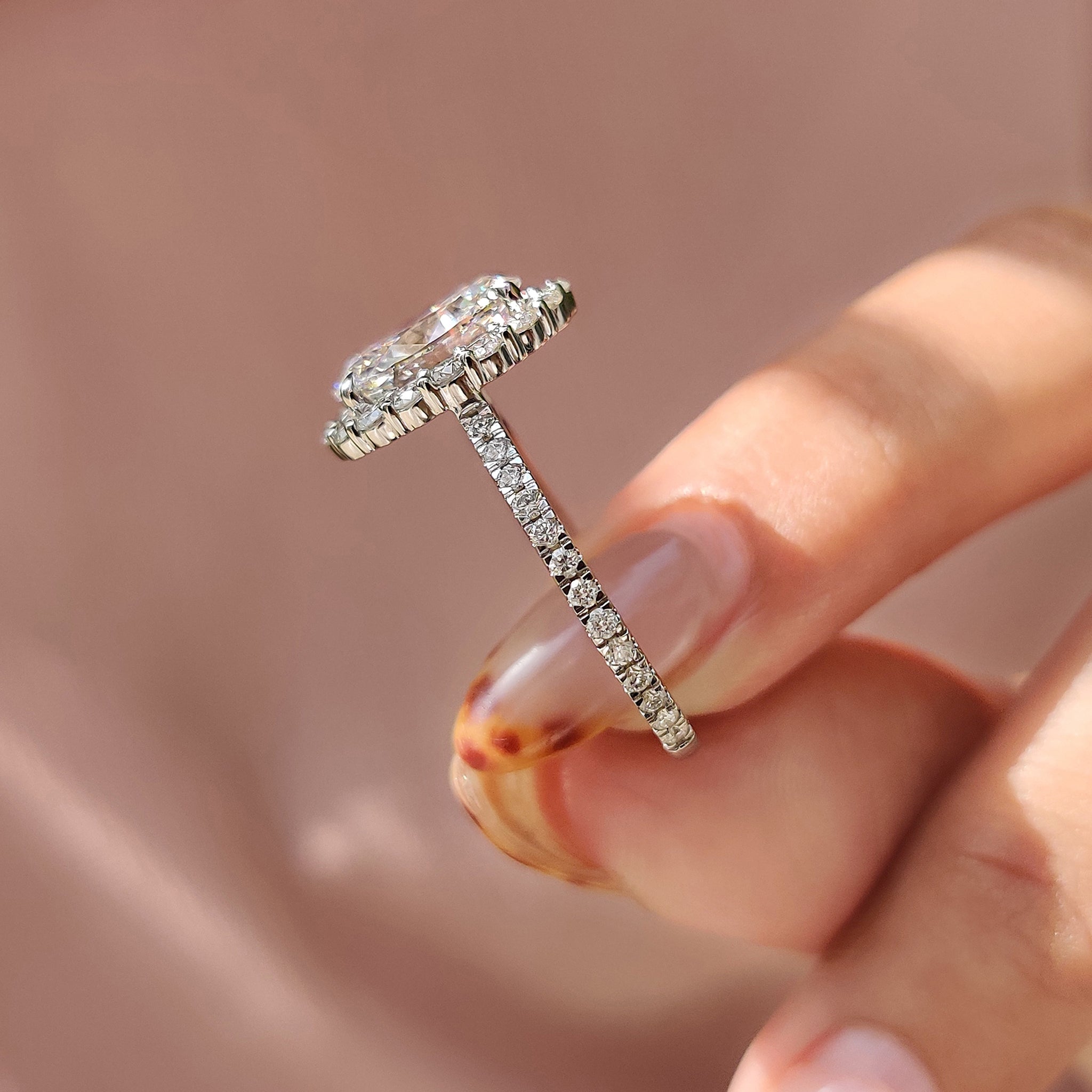 Oval Cut Cathedral Setting Ring