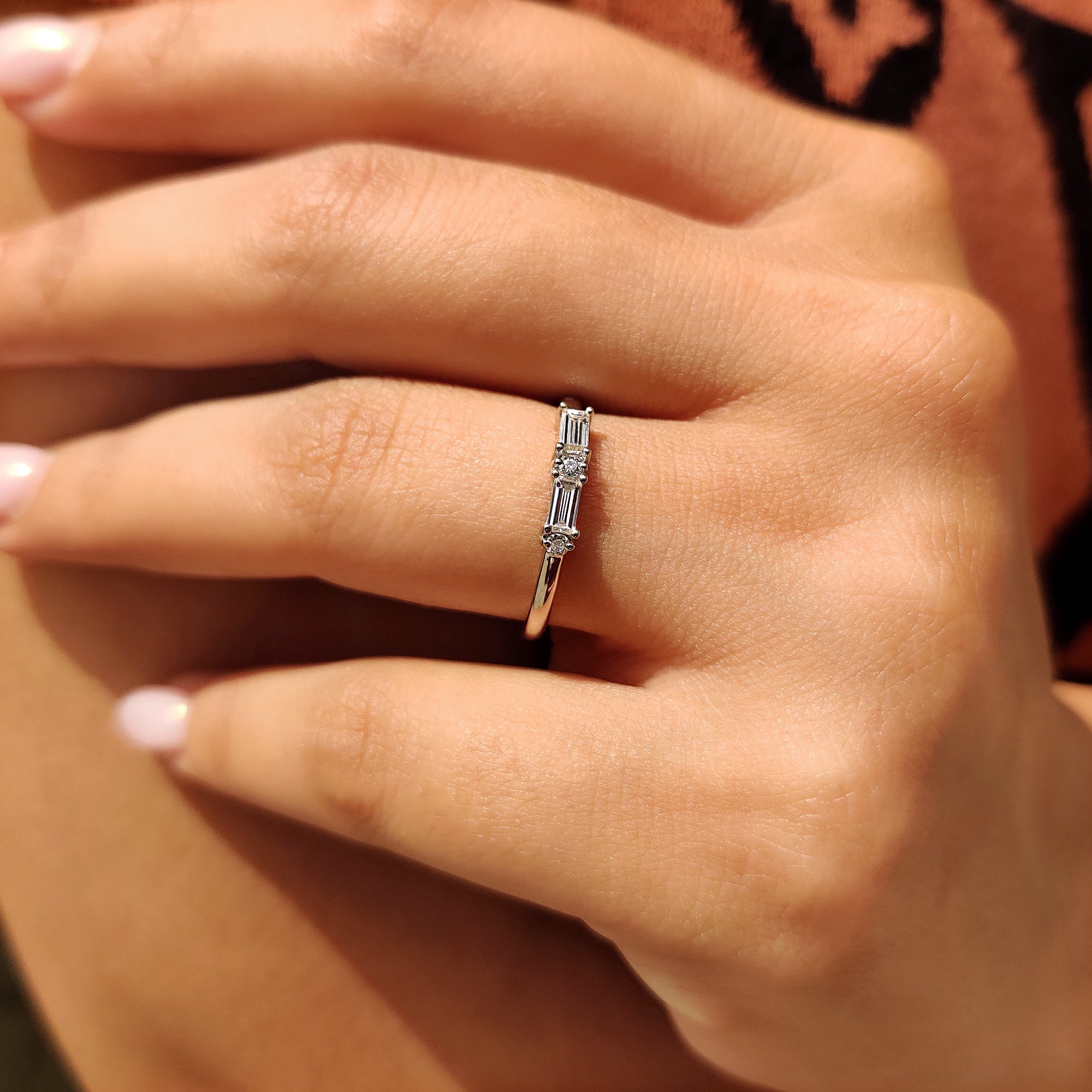Round And Baguette Cut Wedding Band