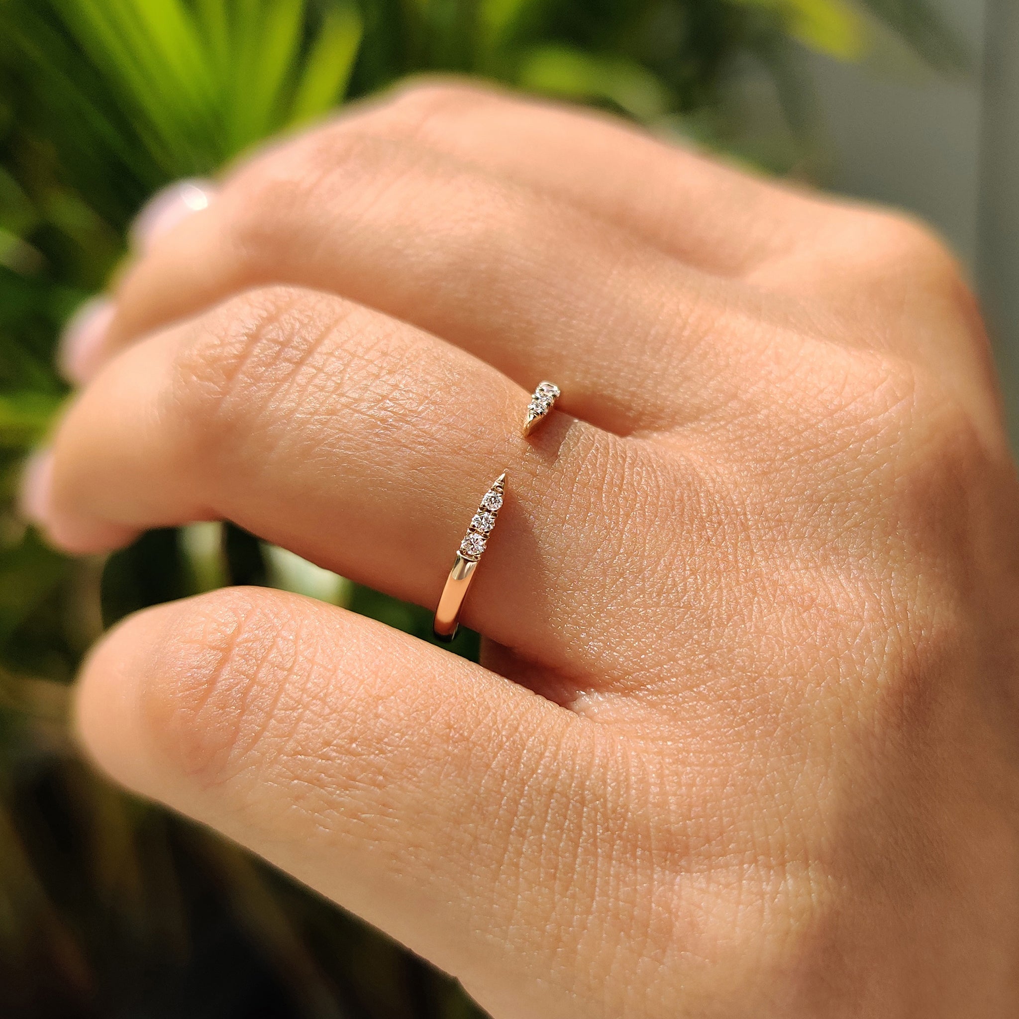 Round Cut 6 Stone Open Gap Wedding Band