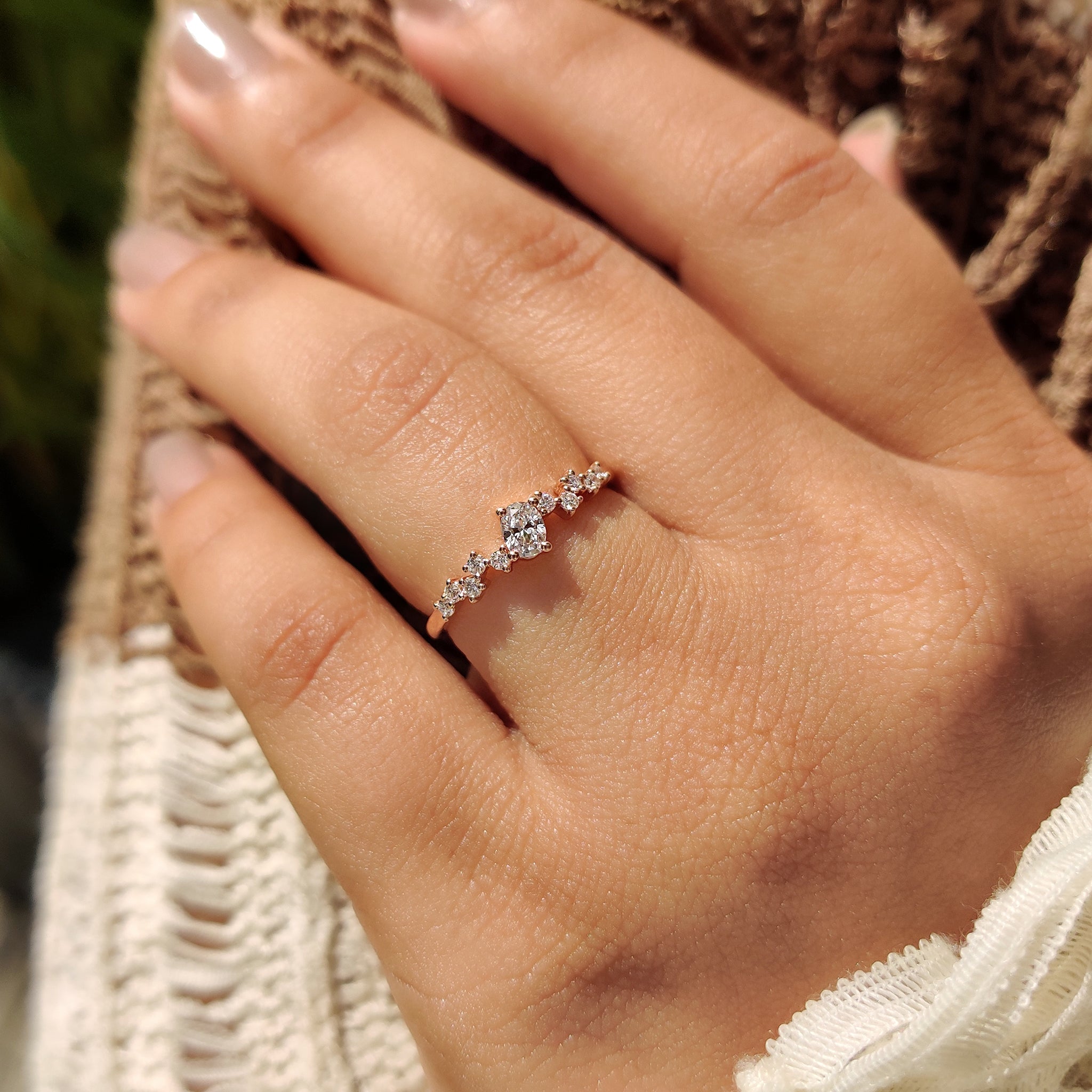 Oval Diamond Wedding Band - Zig Zag Style