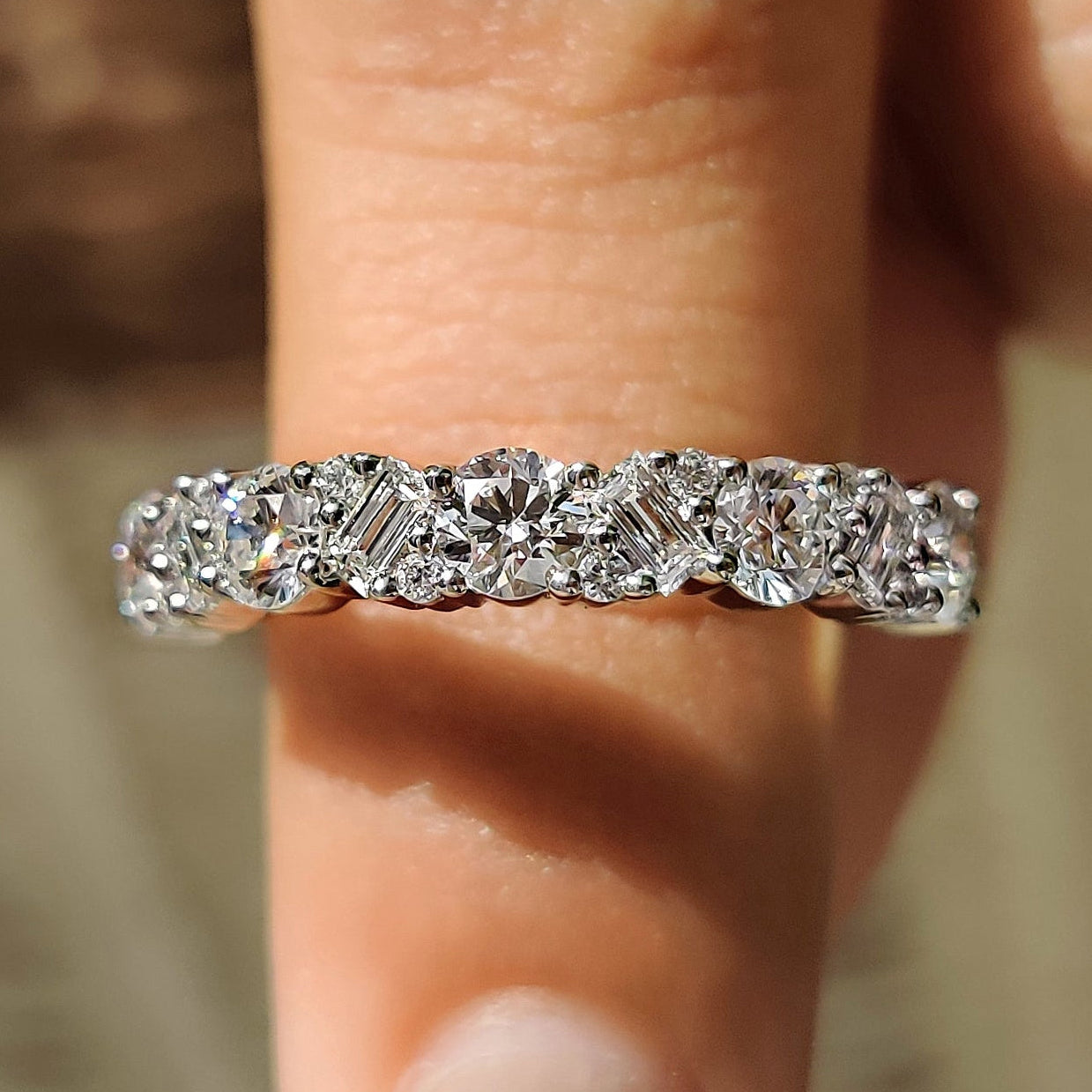 Baguette And Round Diamond Wedding Band Main image