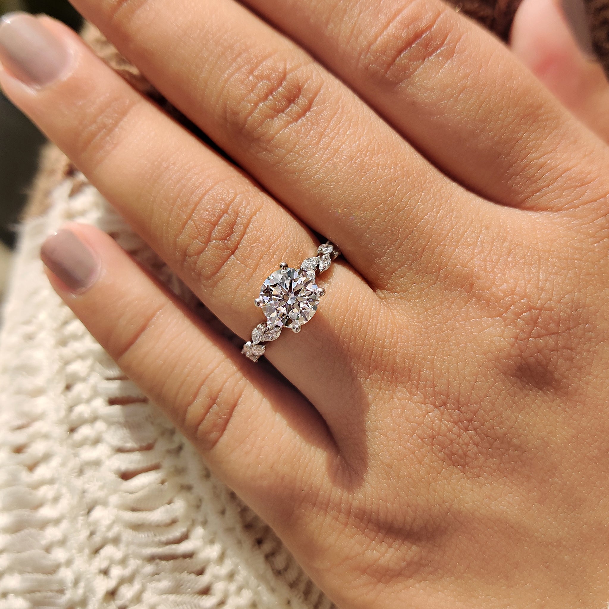 Basket Setting Round Cut Engagement Ring