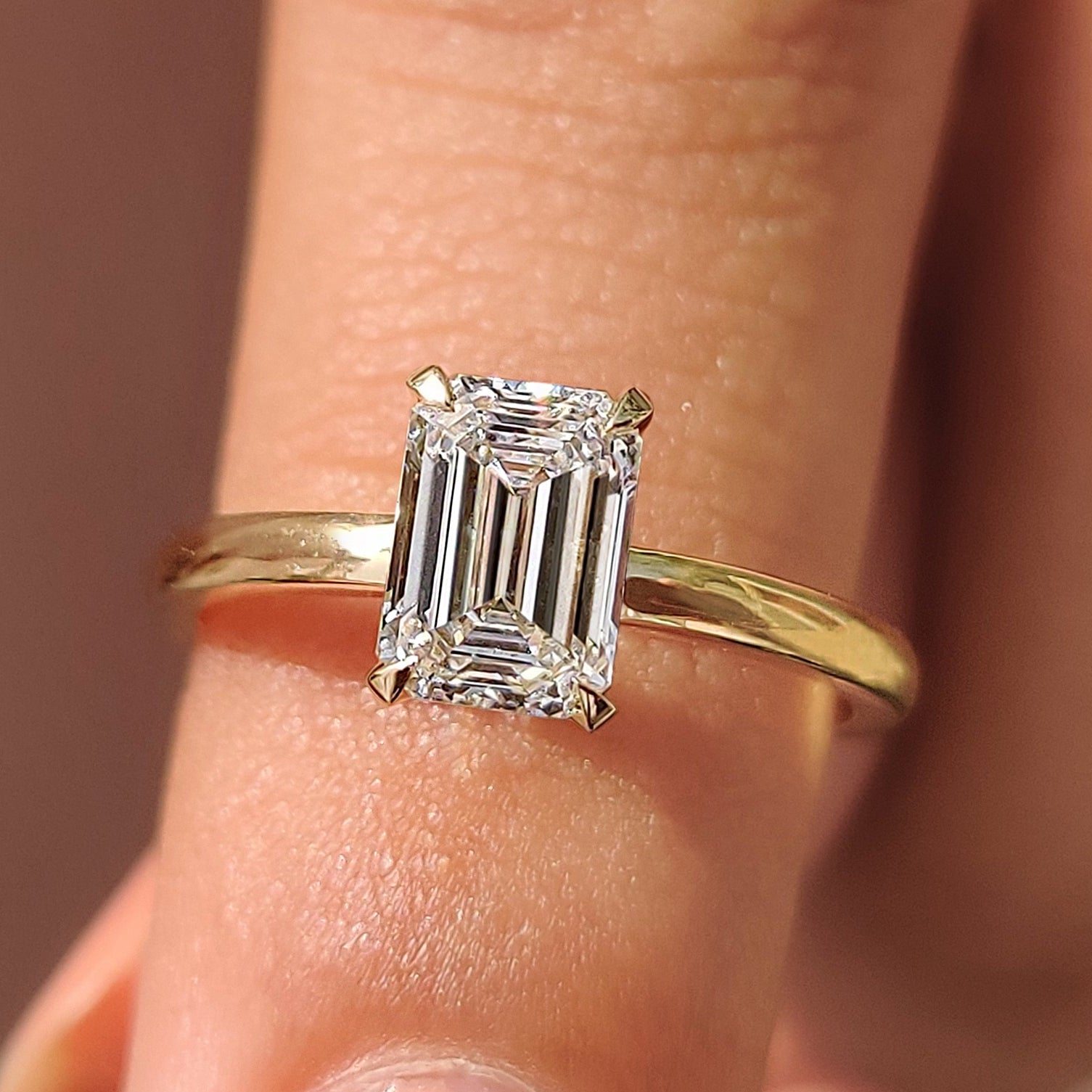 Emerald Cut Solitaire Ring In Basket Design Main image