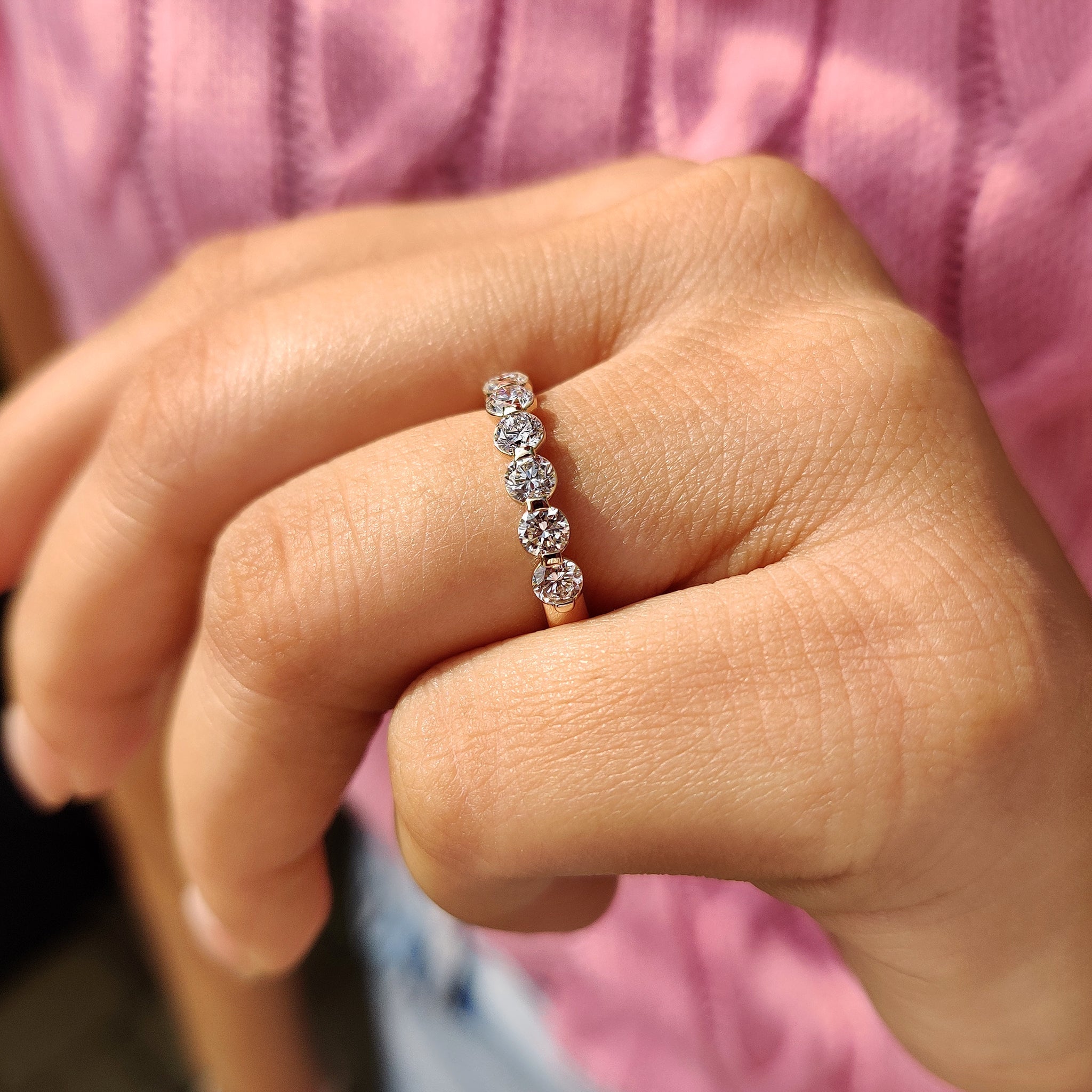 Round Cut Diamond Shared Prong Wedding Band