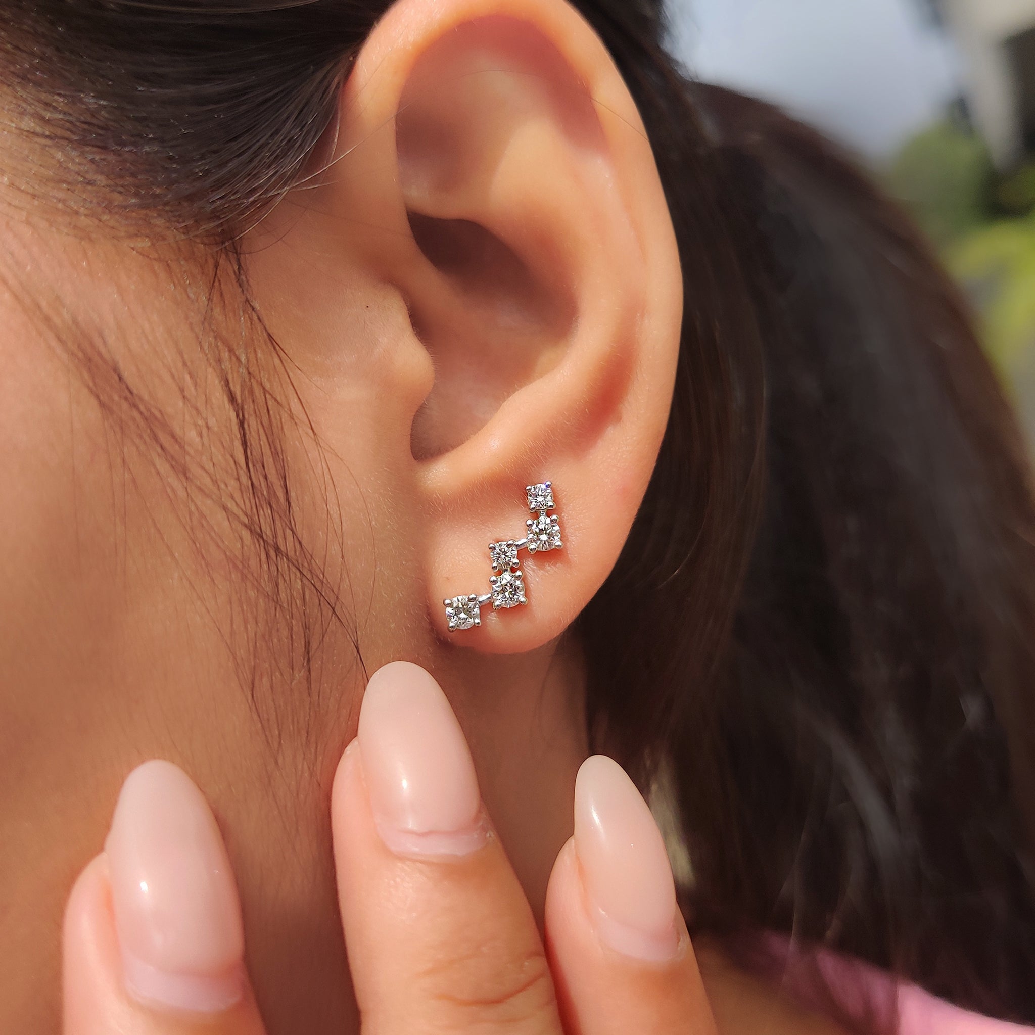 Zig Zag Round Diamond Stud Earrings
