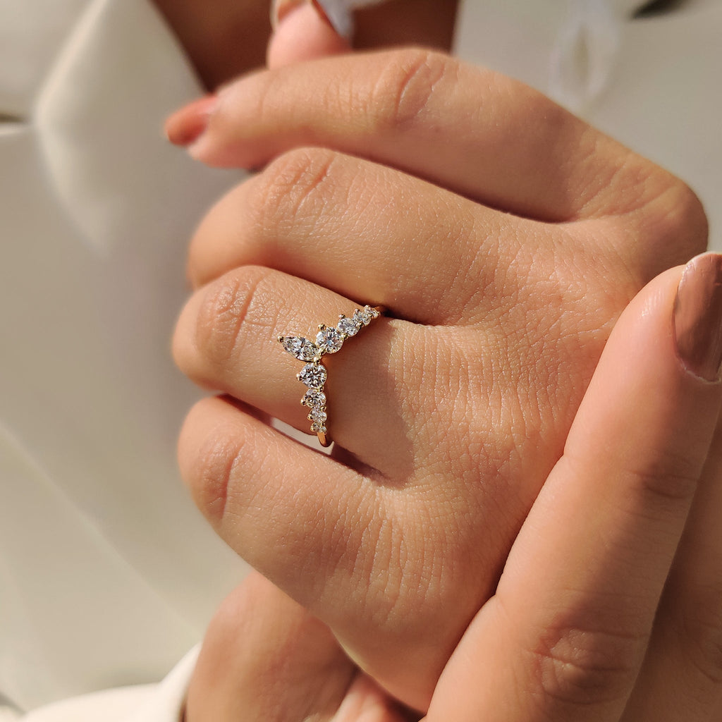 Seven Stone Curved Wedding Band