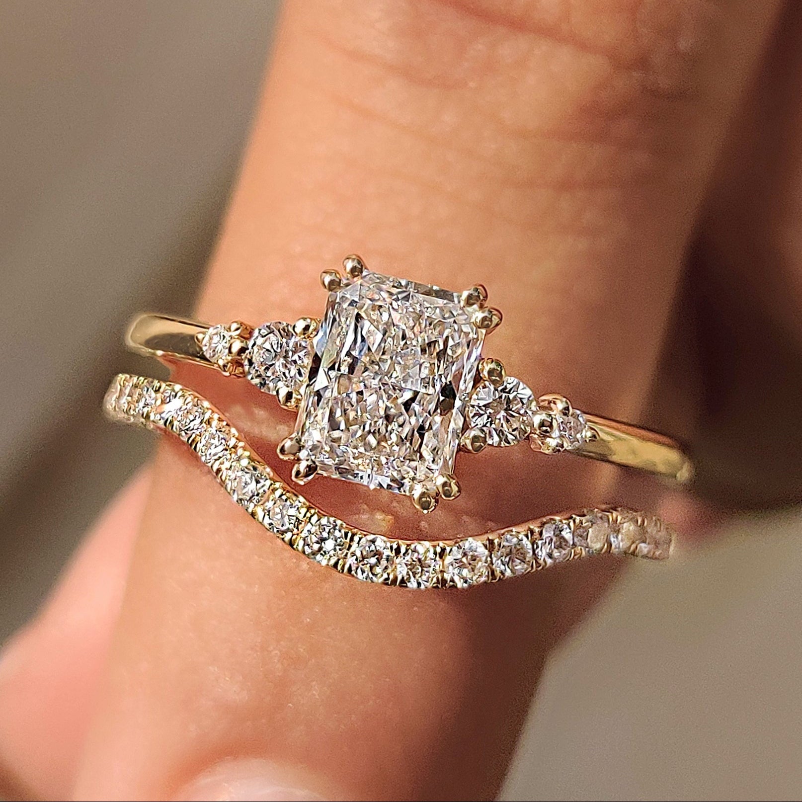Radiant Cut Engagement Ring With Wedding Band Main image
