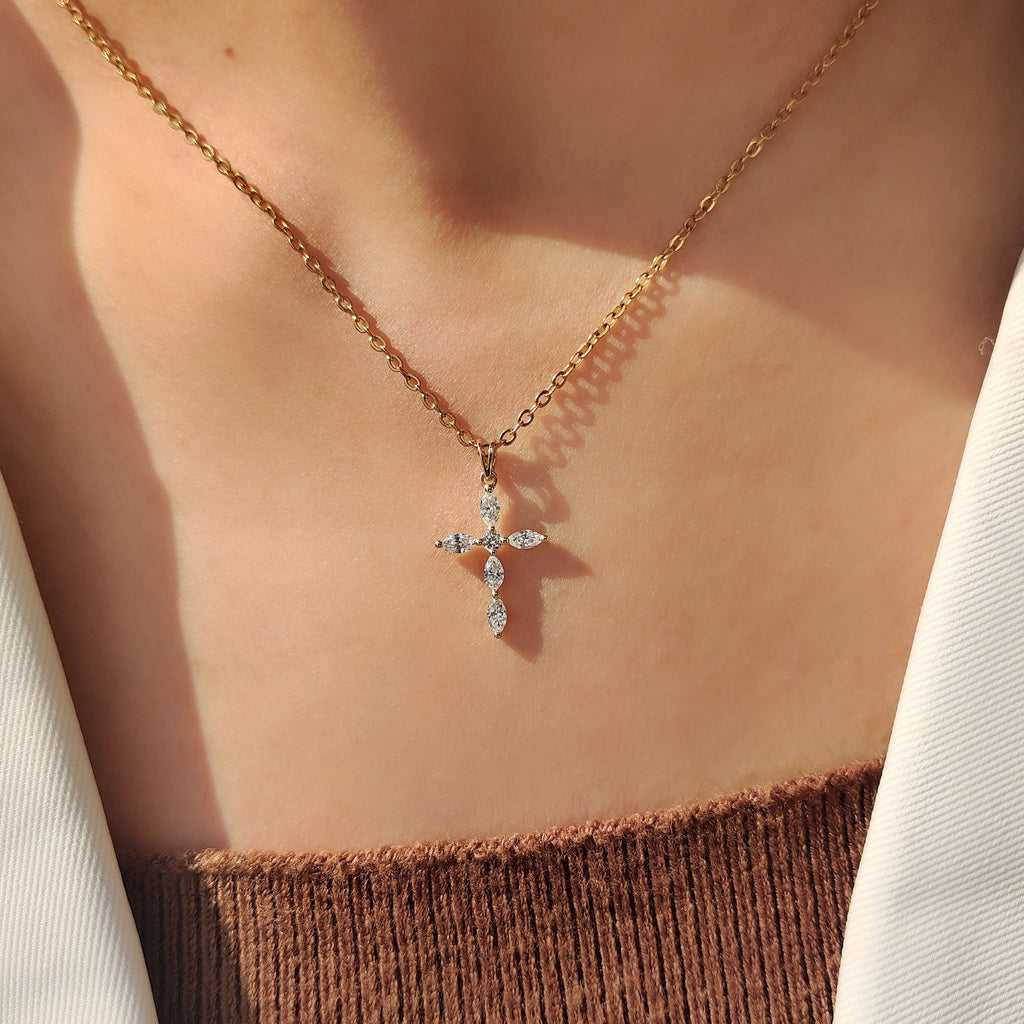 Cross Marquise Diamond Pendant with round in Bunny Ear