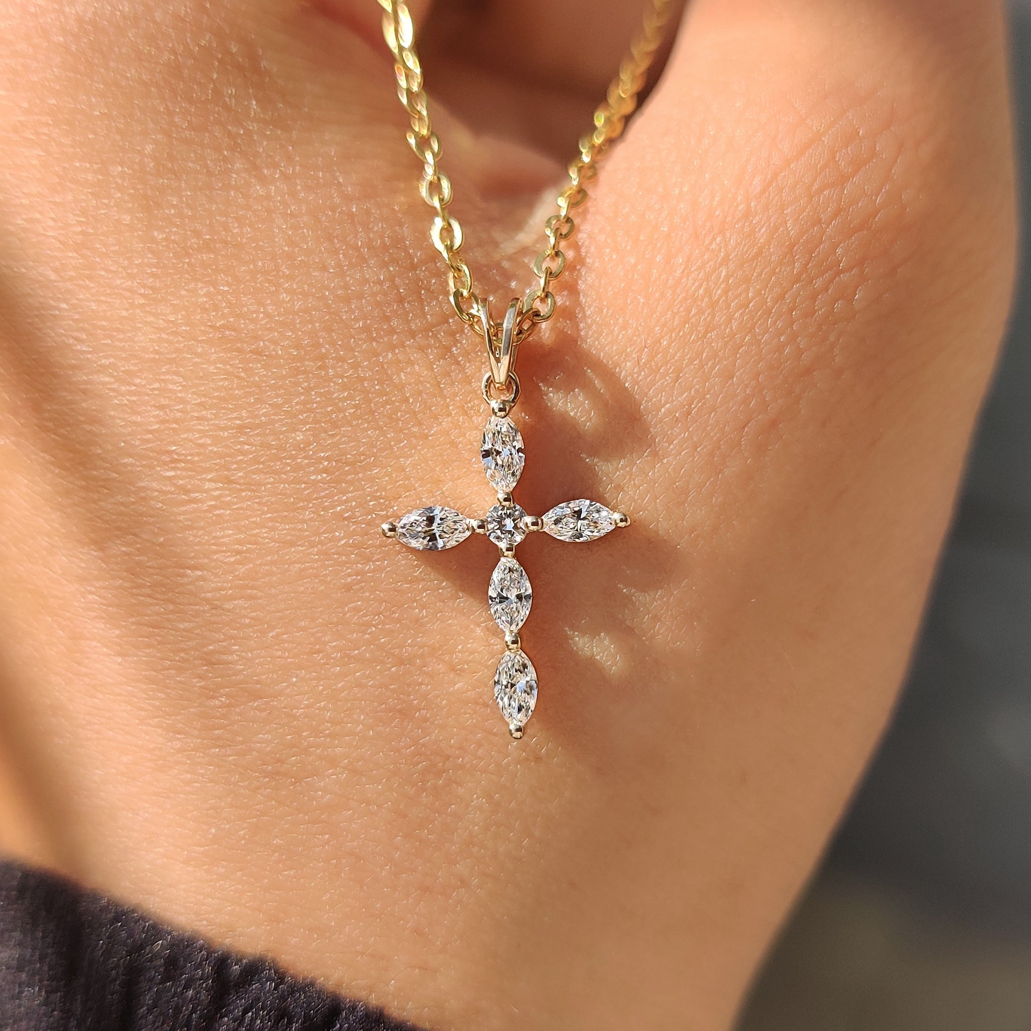 Cross Marquise Diamond Pendant with round in Bunny Ear