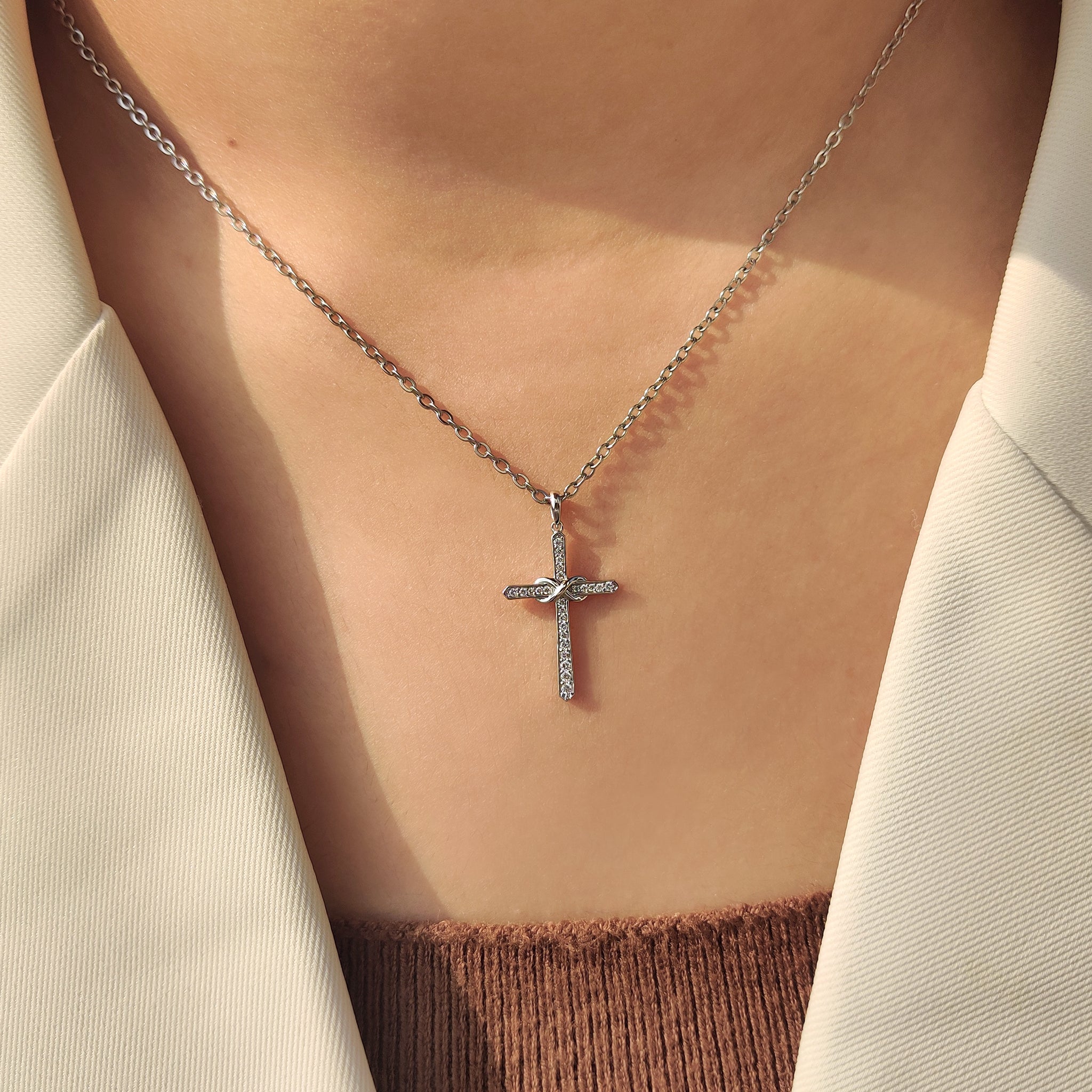 Classic Cross Round Diamond Pendant in Infinite style