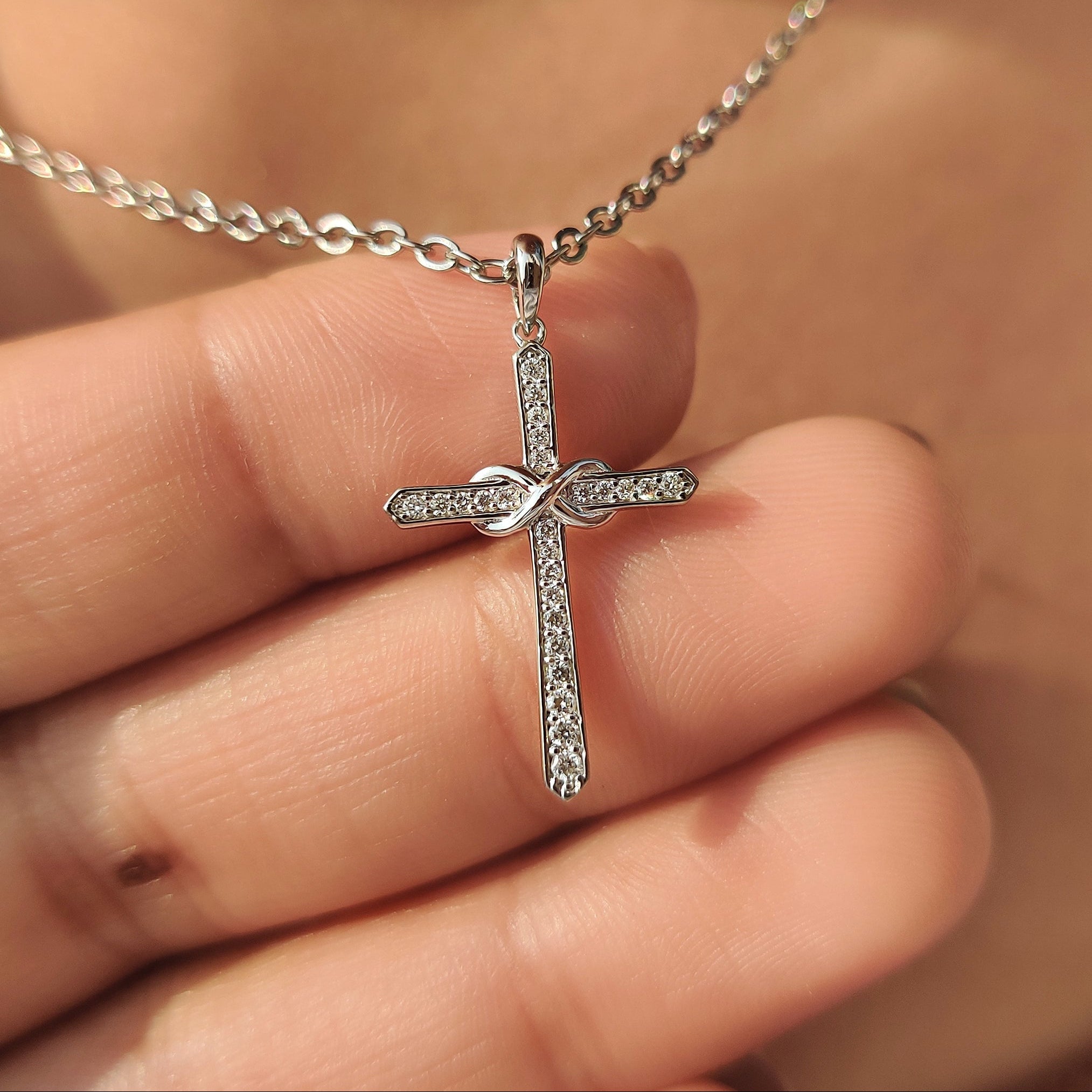 Classic Cross Round Diamond Pendant in Infinite style Main image