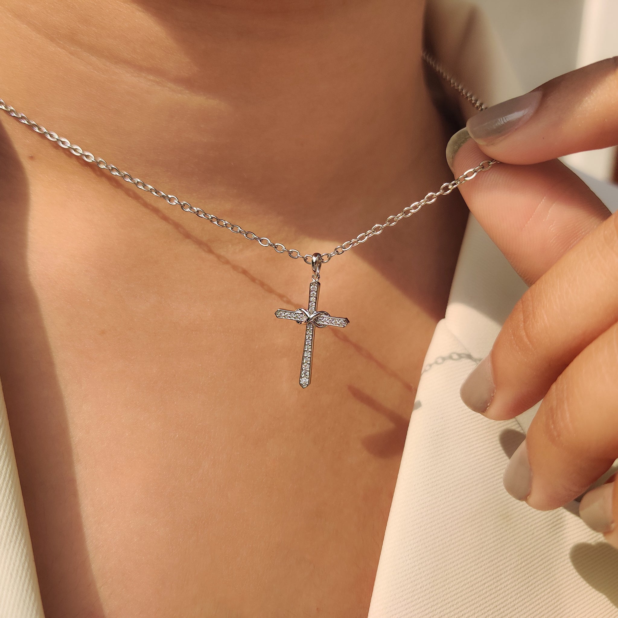 Classic Cross Round Diamond Pendant in Infinite style