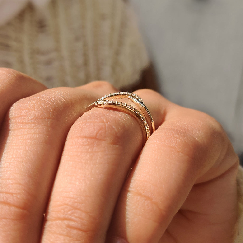 Round Diamond Enhancer Wedding Band