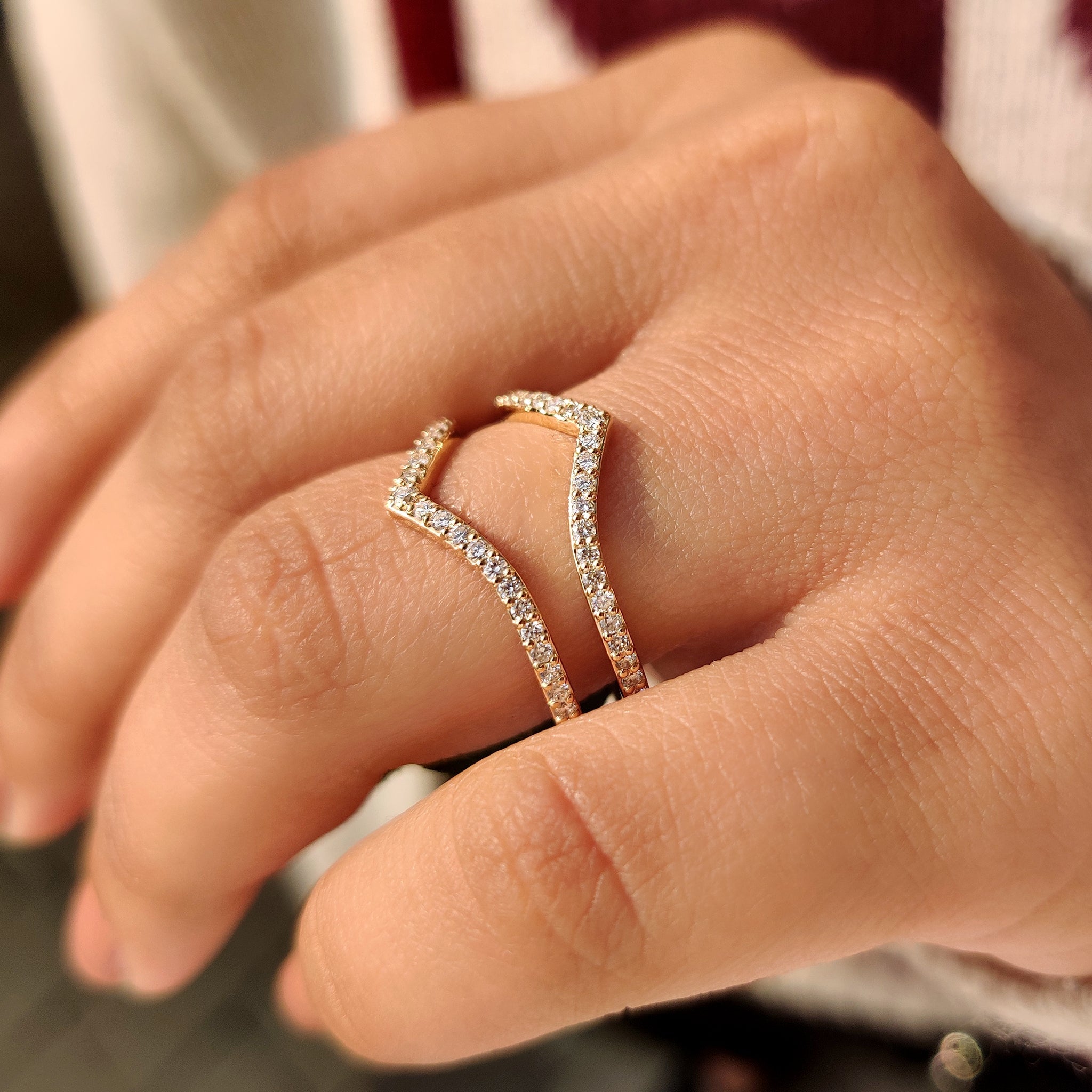 Round Diamond Enhancer V Shaped Wedding Band