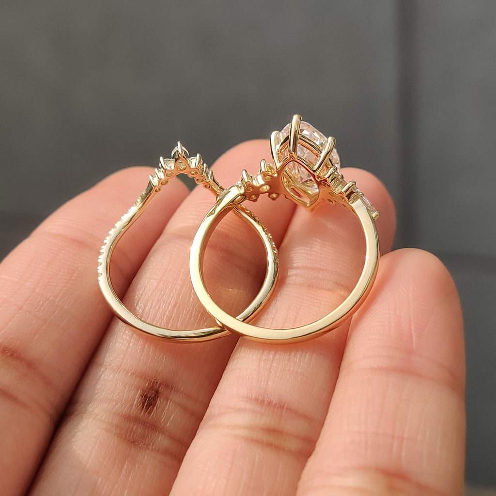 Cluster Setting Marquise Cut Ring With Wedding Band