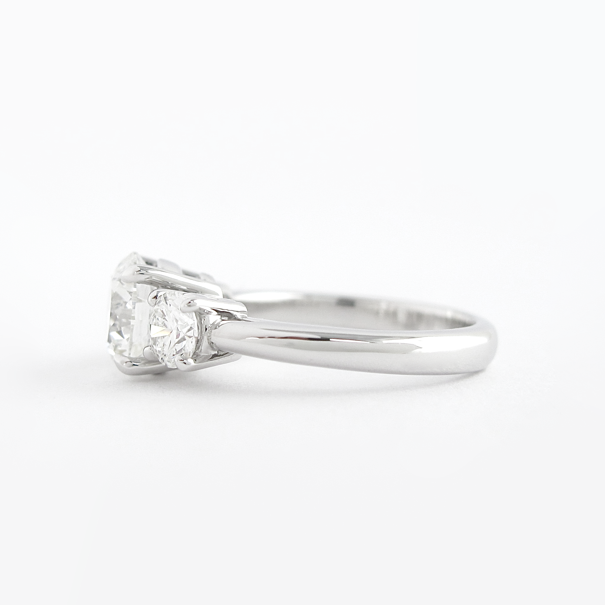 1.20 CT Round Cut Moissanite Three Stone Engagement Ring