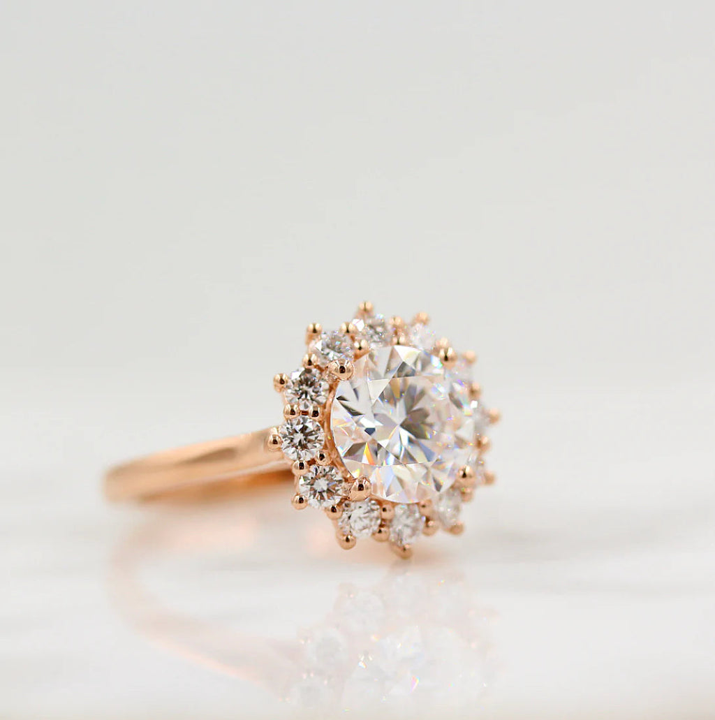 2.0 CT Round Cut Moissanite Halo Engagement Ring
