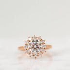 2.0 CT Round Cut Moissanite Halo Engagement Ring