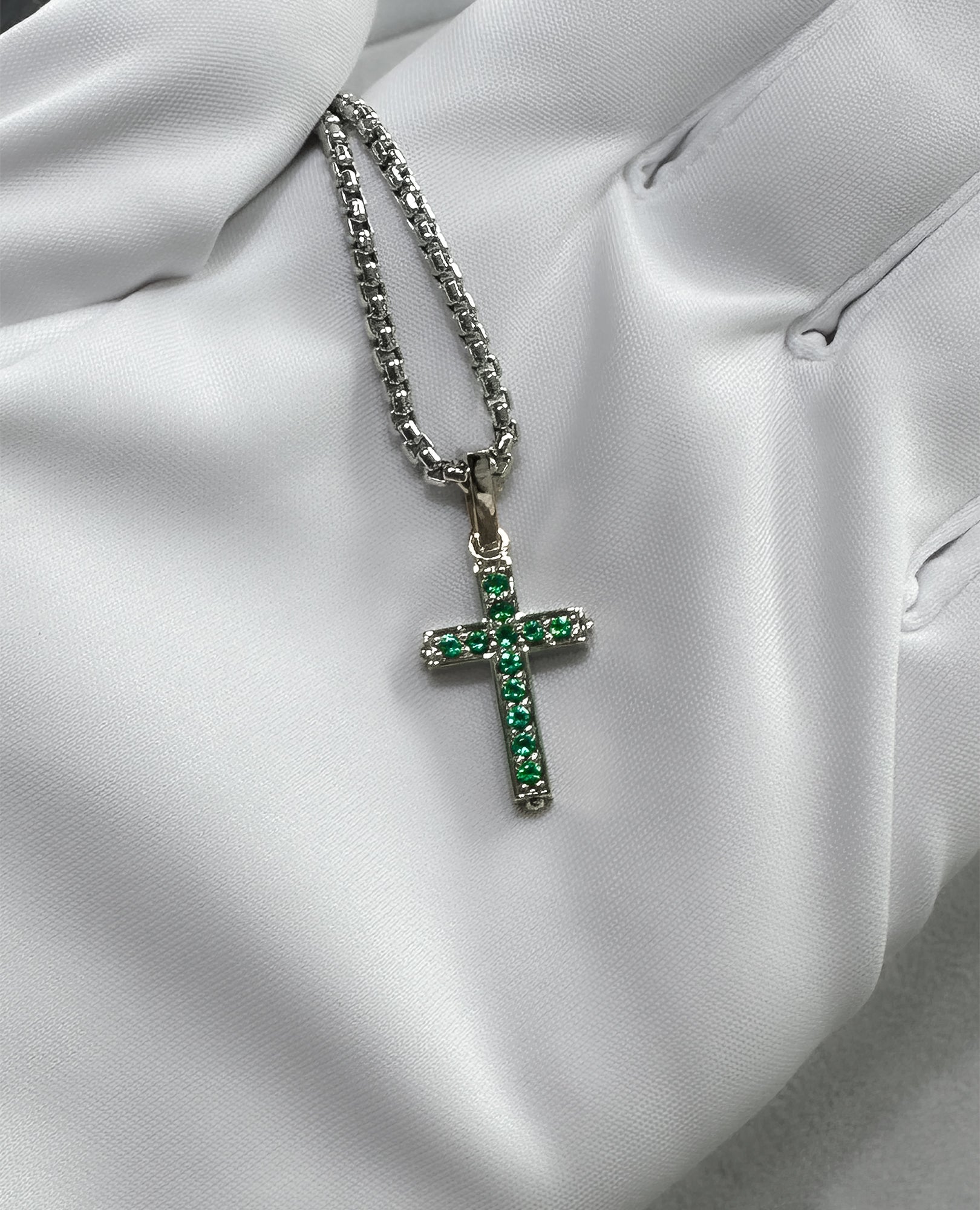 MINI CROSS Gold Pendant with 0.25ct Emeralds
