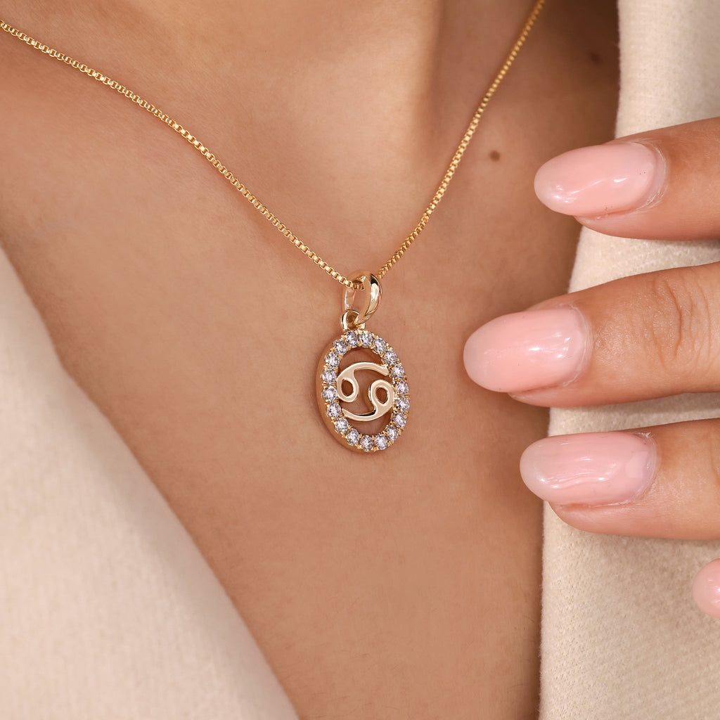 Halo Style Cancer Zodiac Pendant