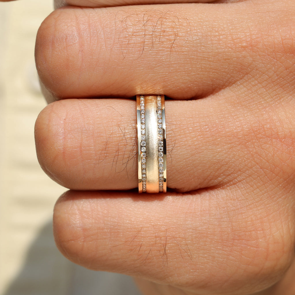 Men's Round Diamond Matte Finish Ring
