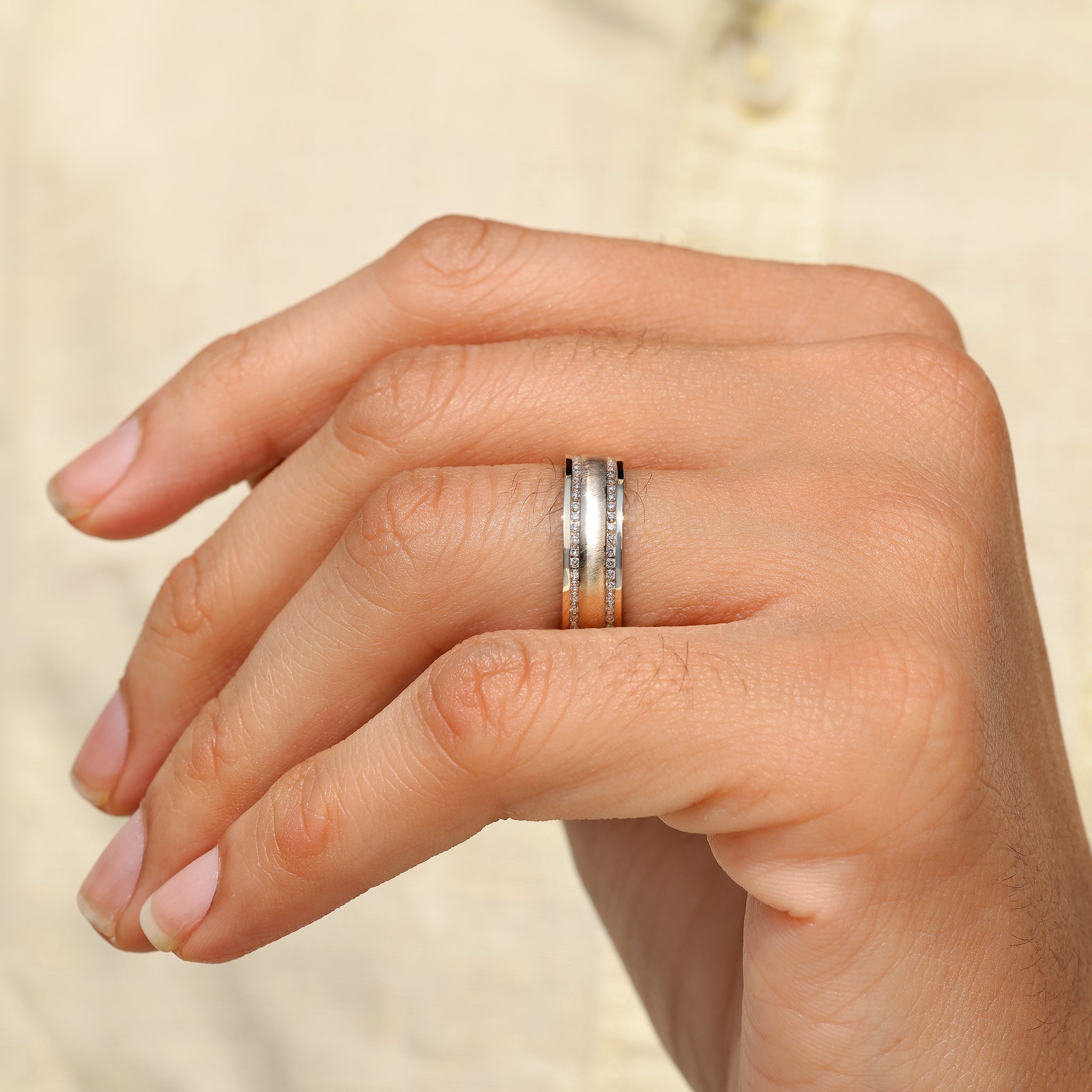 Men's Round Diamond Matte Finish Ring