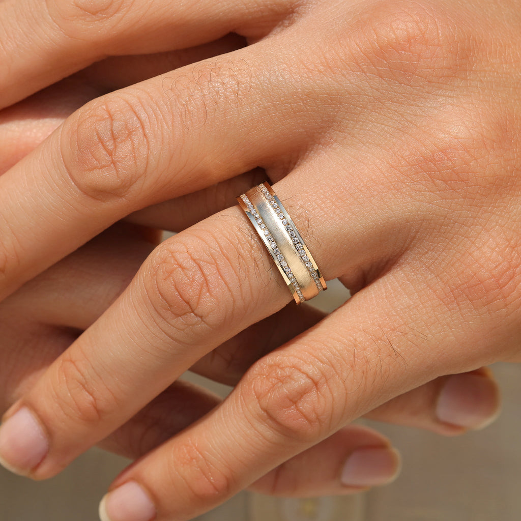 Men's Round Diamond Matte Finish Ring