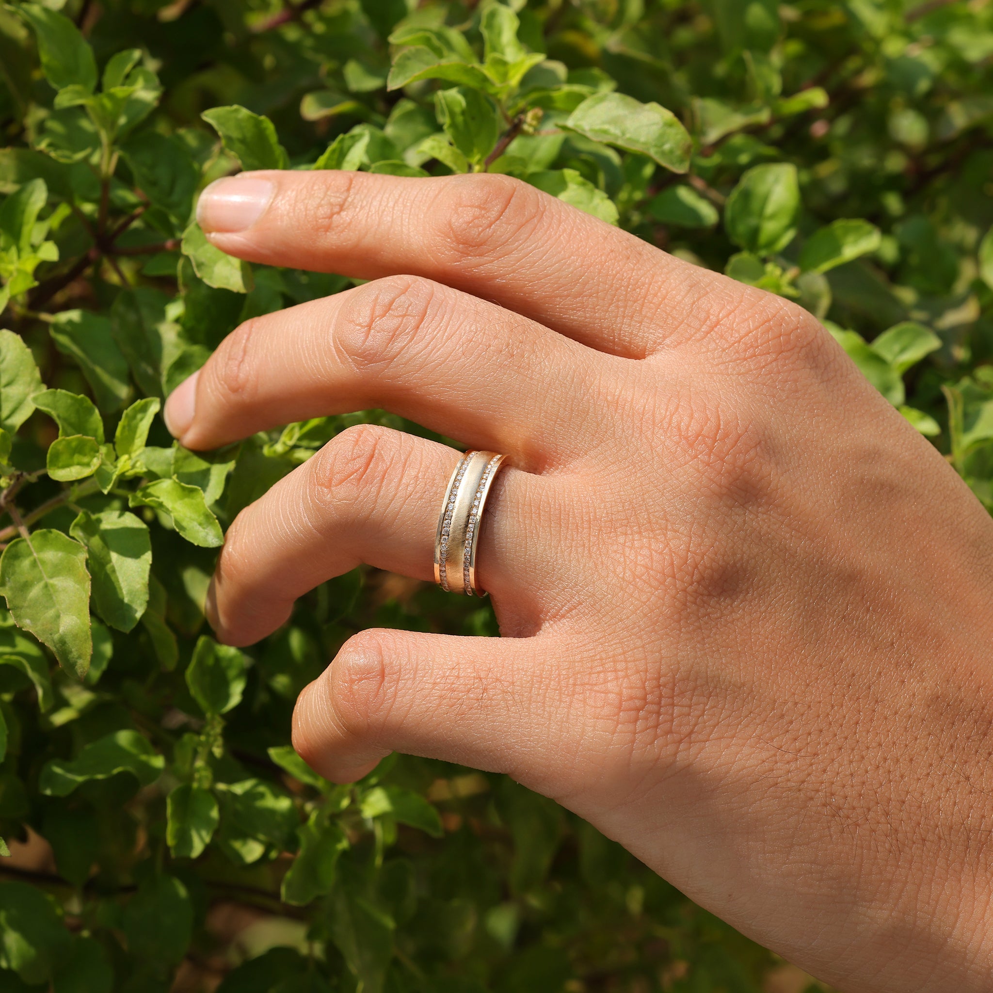 Men's Round Diamond Matte Finish Ring