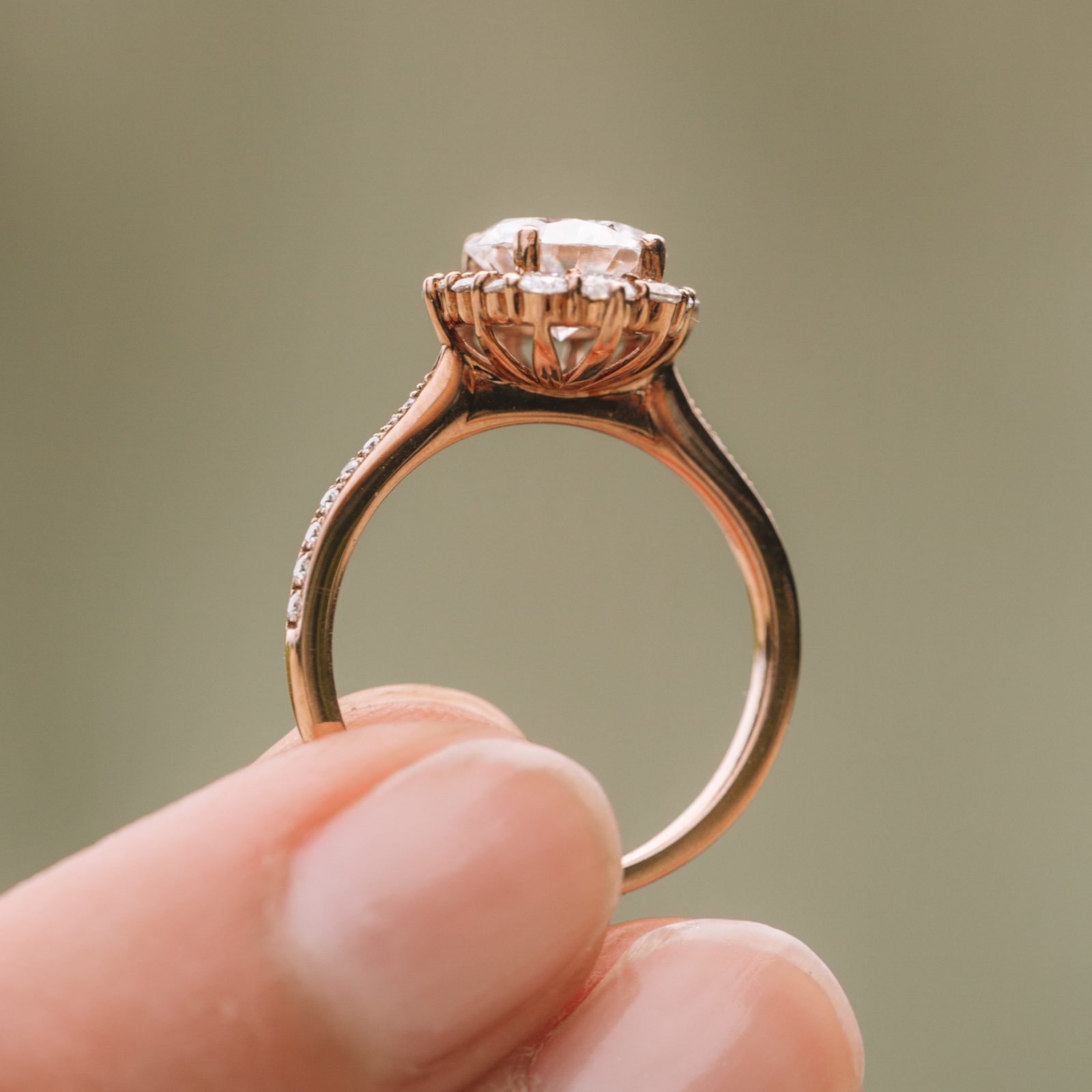 1.35 CT Round Cut Halo Style Moissanite Engagement Ring