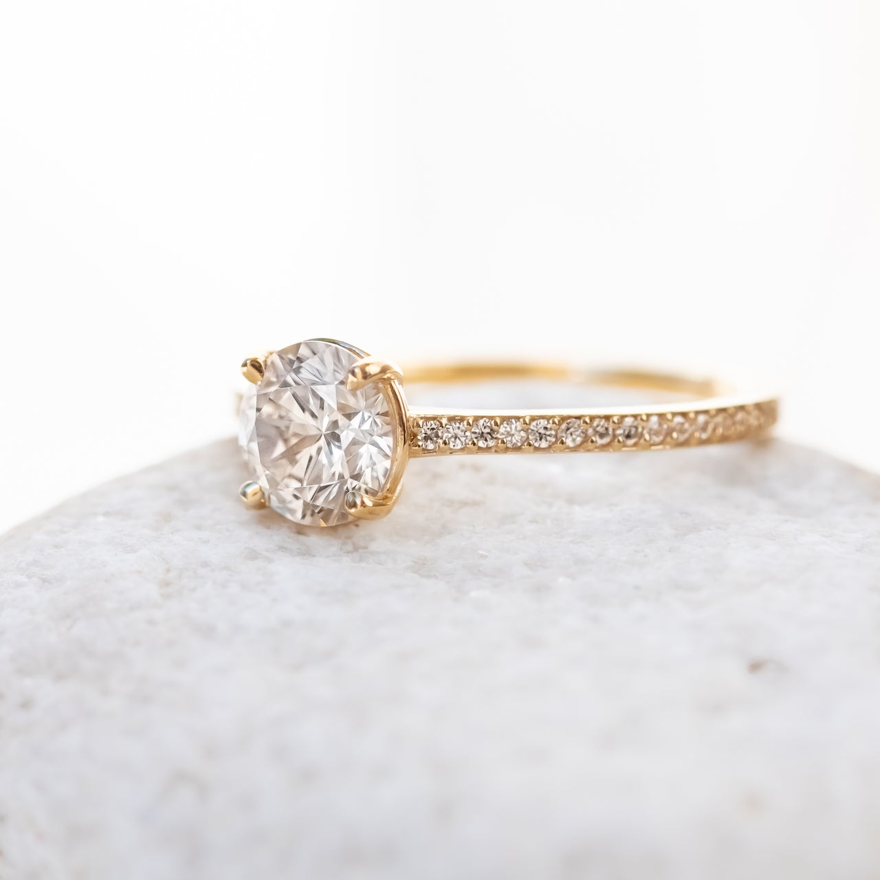 1.0 CT Round Cut Pave Setting Moissanite Engagement Ring