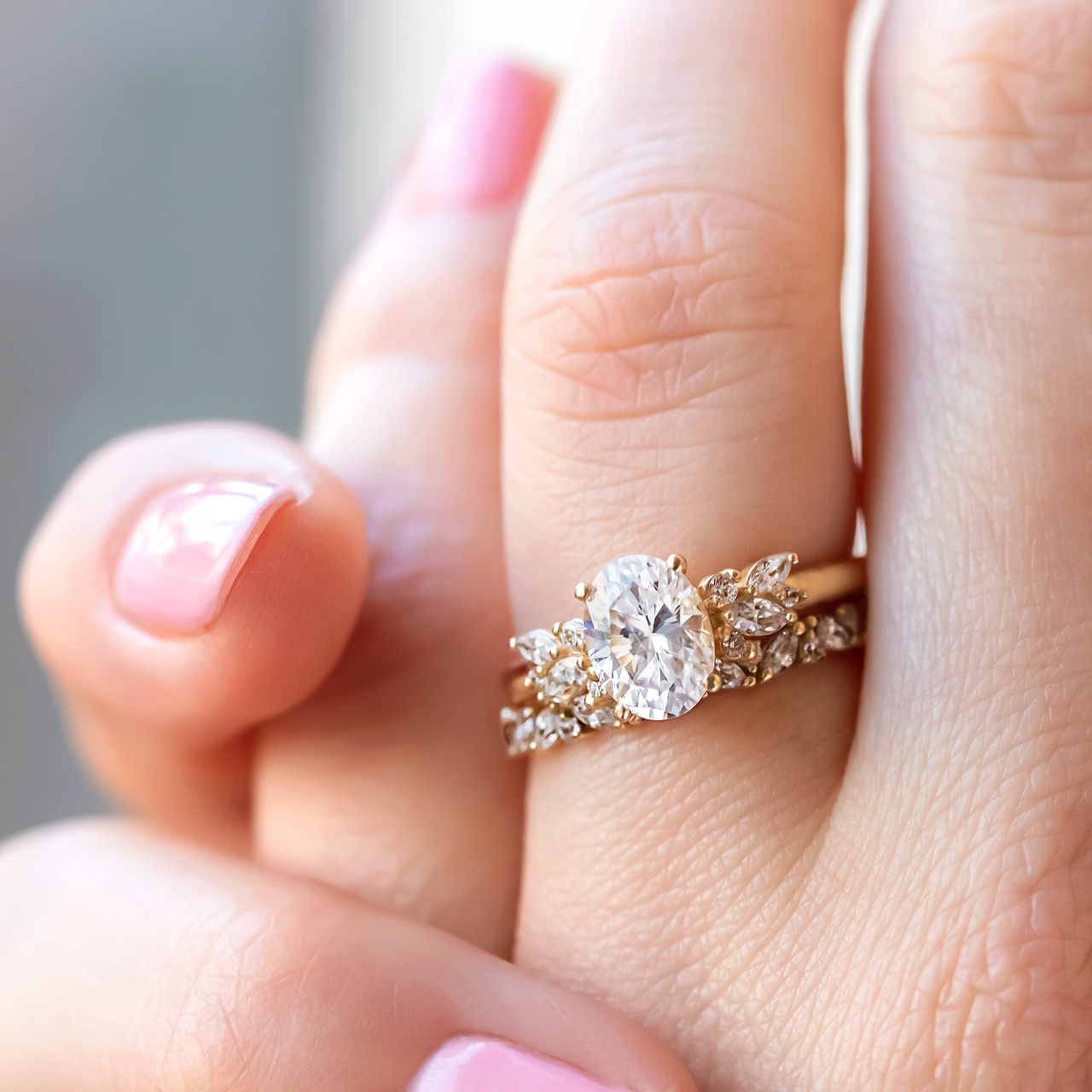 1.33 CT Oval Cut Moissanite Cluster Engagement Ring