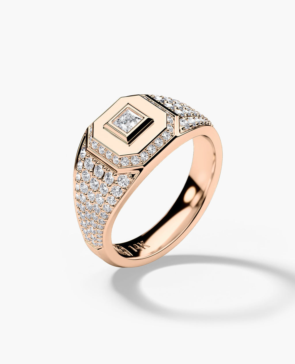LA PAZ Gold Signet Ring with 0.85ct Diamonds