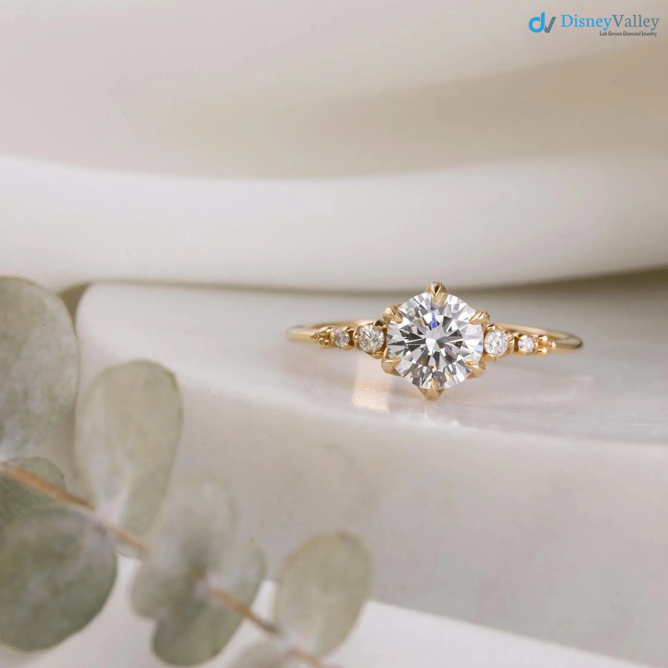 Large lab-grown Diamond, Flower setting, high profile, Ethycal Diamond engagement rings Secondary image