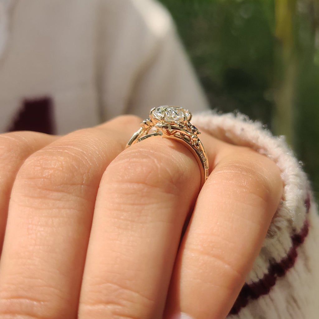 Dutch Marquise Ring with Leaf Style Prong