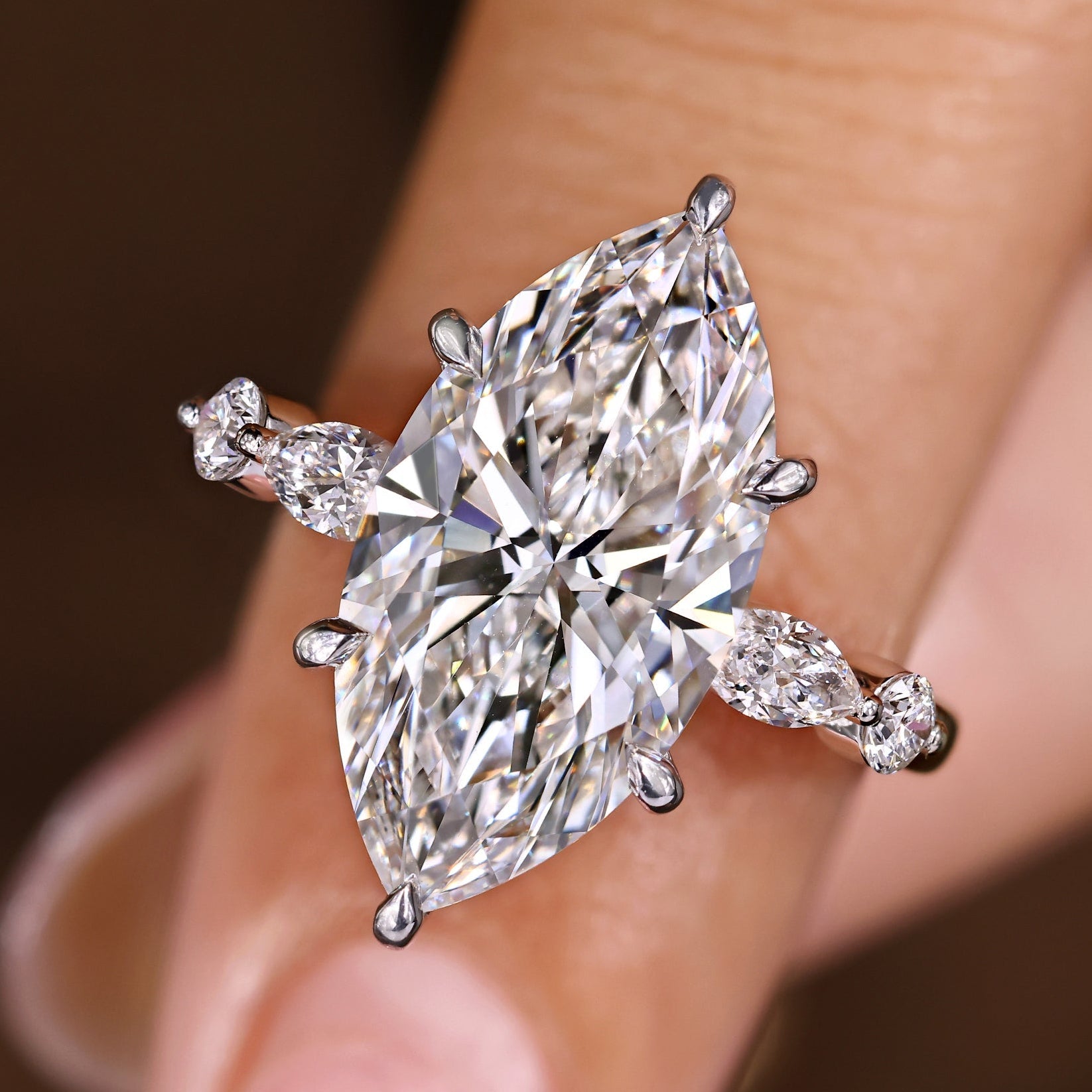 5 - 8 Carat IGI Certified Marquise Diamond Engagement Ring Main image