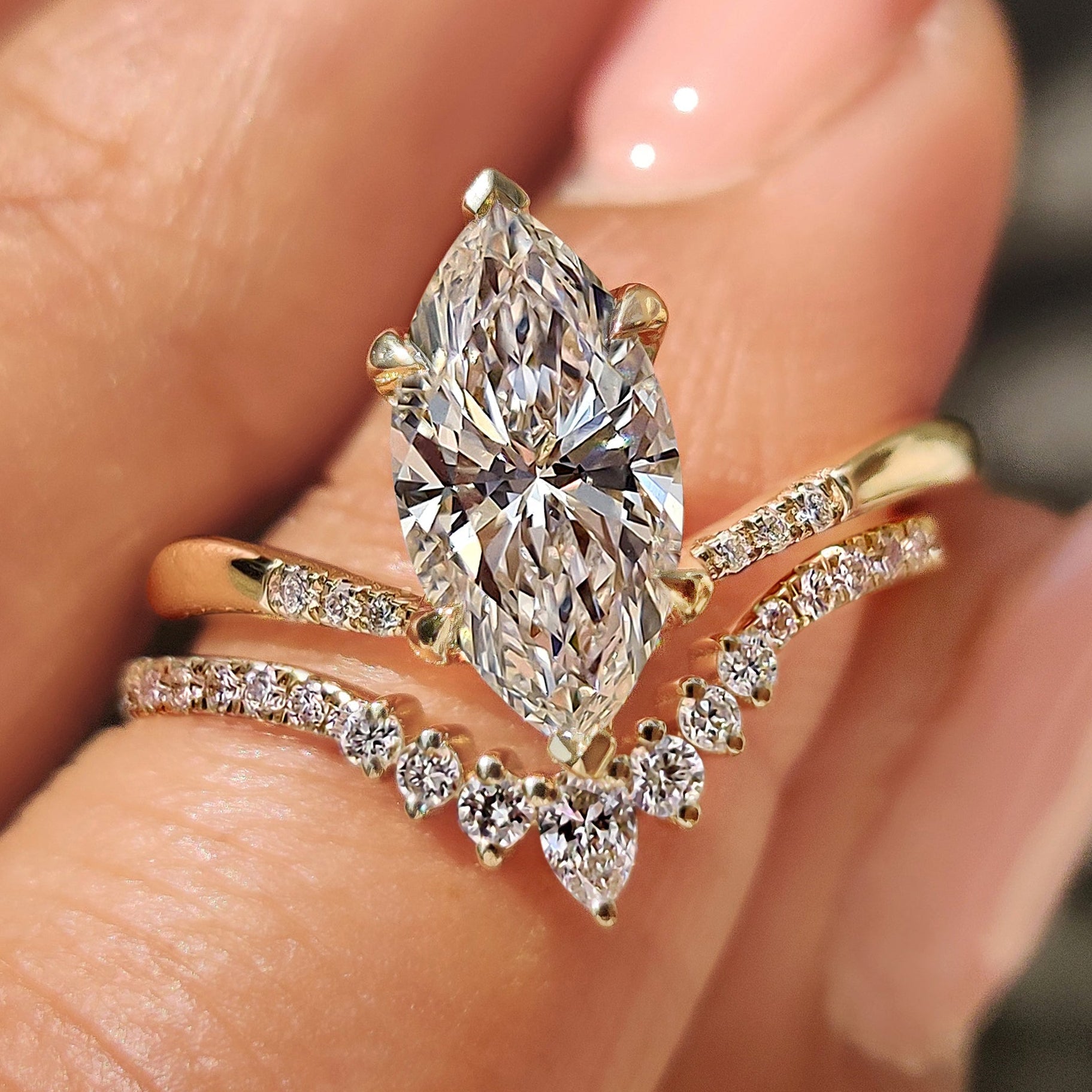 Marquise Cut Diamond Engagement Ring With Wedding Band Image principale du produit