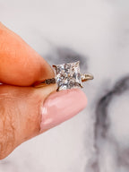3.0 CT Princess Moissanite Solitaire Hidden Halo Setting Engagement Ring