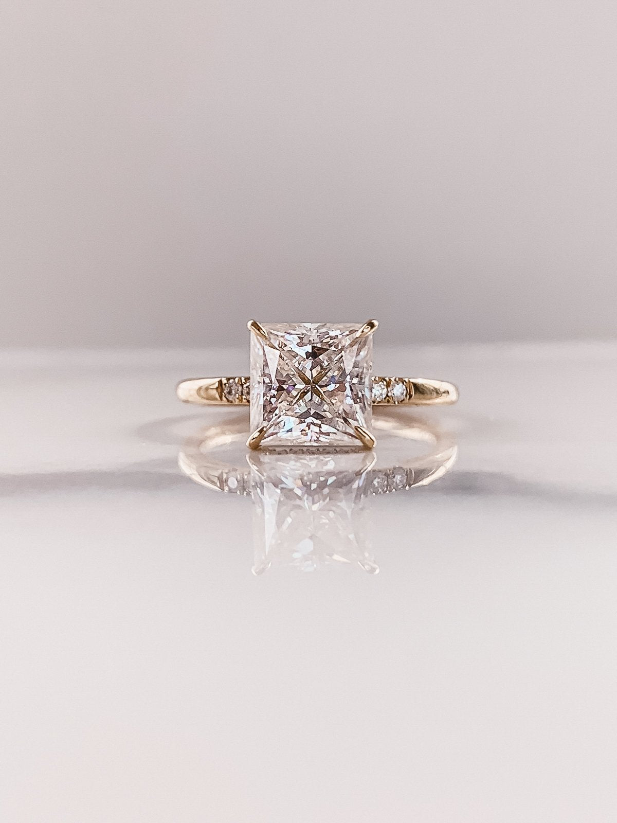 3.0 CT Princess Moissanite Solitaire Hidden Halo Setting Engagement Ring
