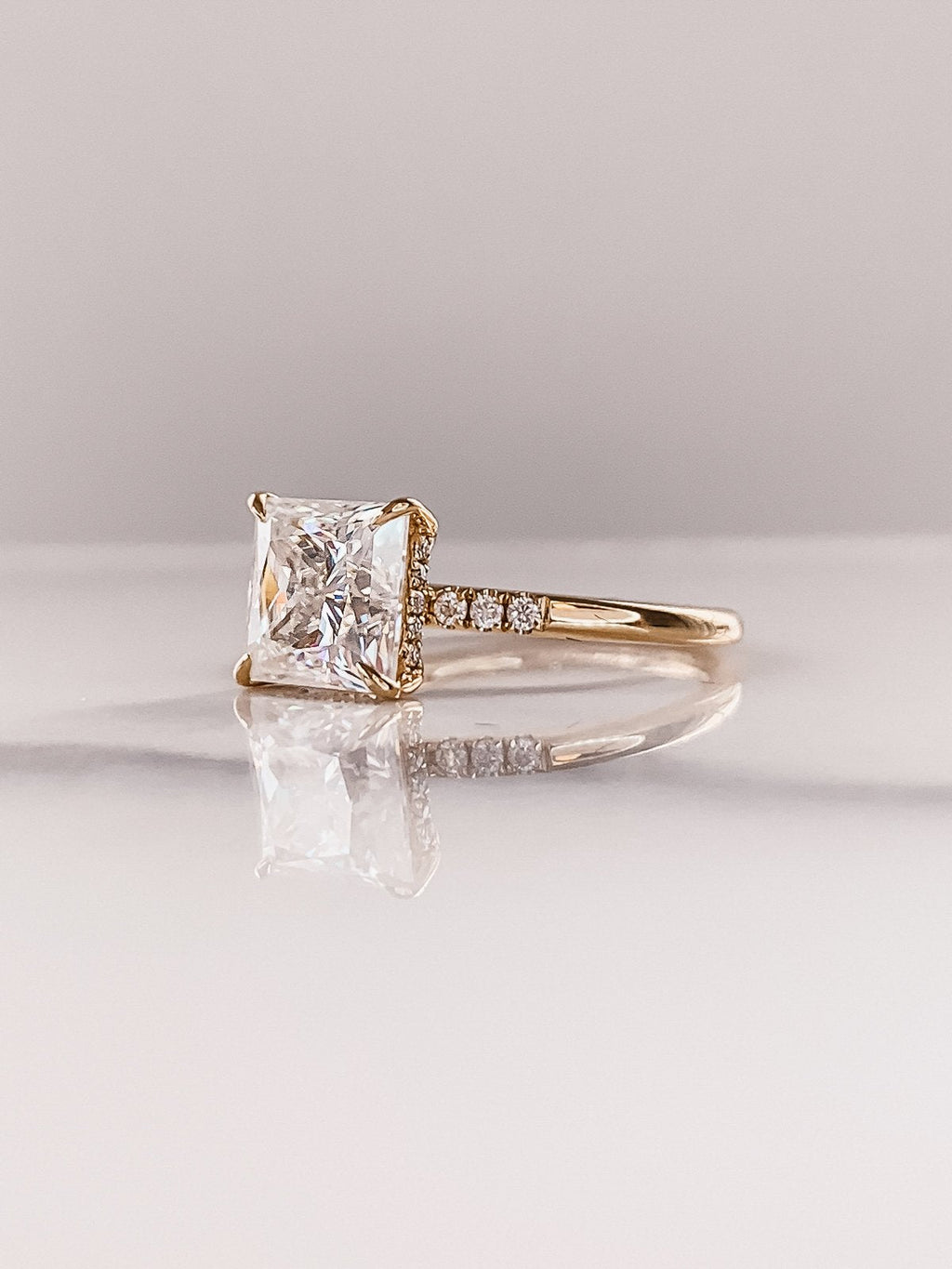 3.0 CT Princess Moissanite Solitaire Hidden Halo Setting Engagement Ring