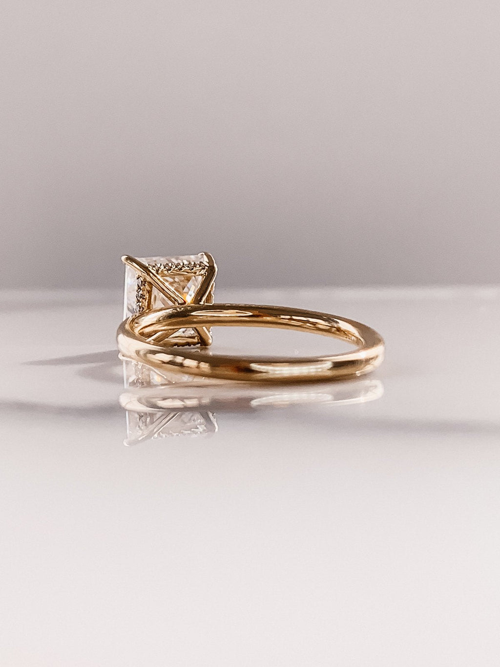 3.0 CT Princess Moissanite Solitaire Hidden Halo Setting Engagement Ring