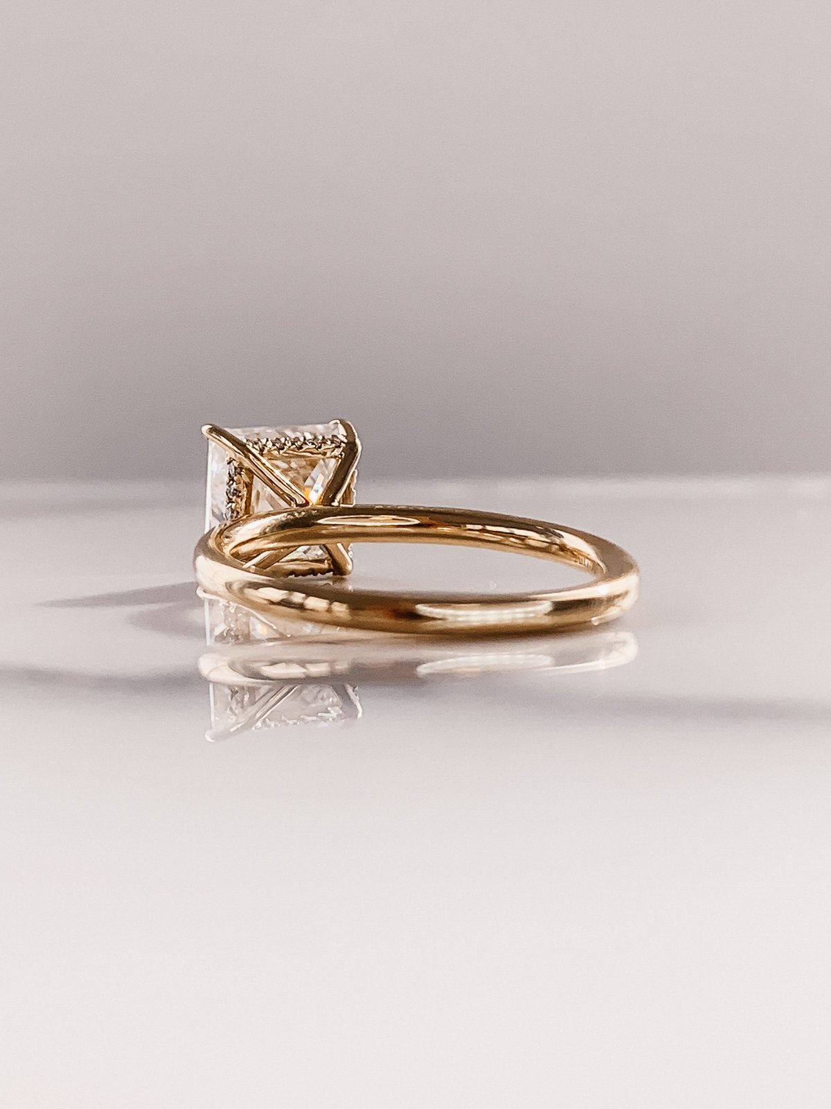 3.0 CT Princess Moissanite Solitaire Hidden Halo Setting Engagement Ring
