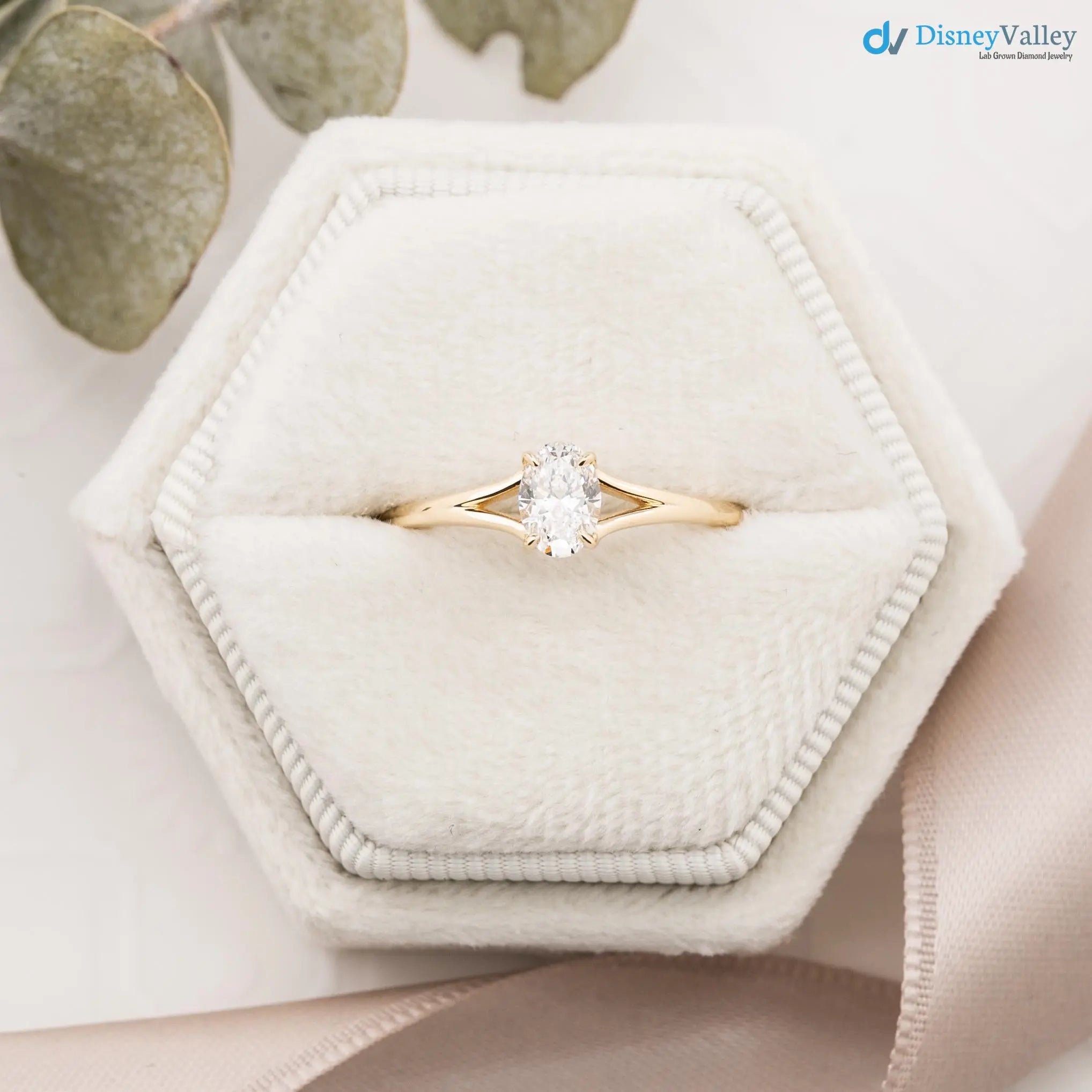 Minimalist 1 ct Oval brilliant lab grown diamond solitaire engagement ring - DisneyValley